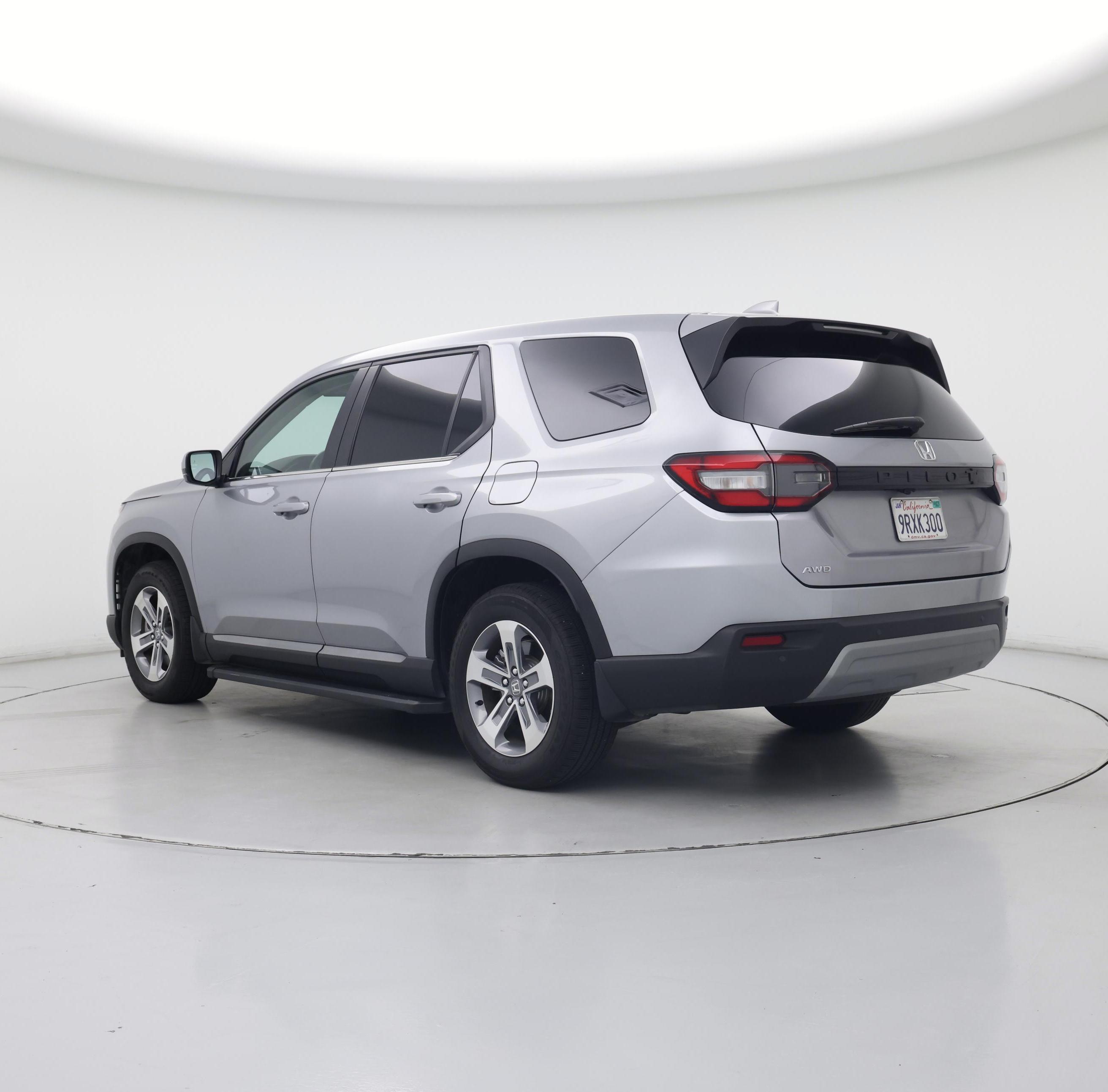 Thumbnail: 2025 Honda Pilot - 2