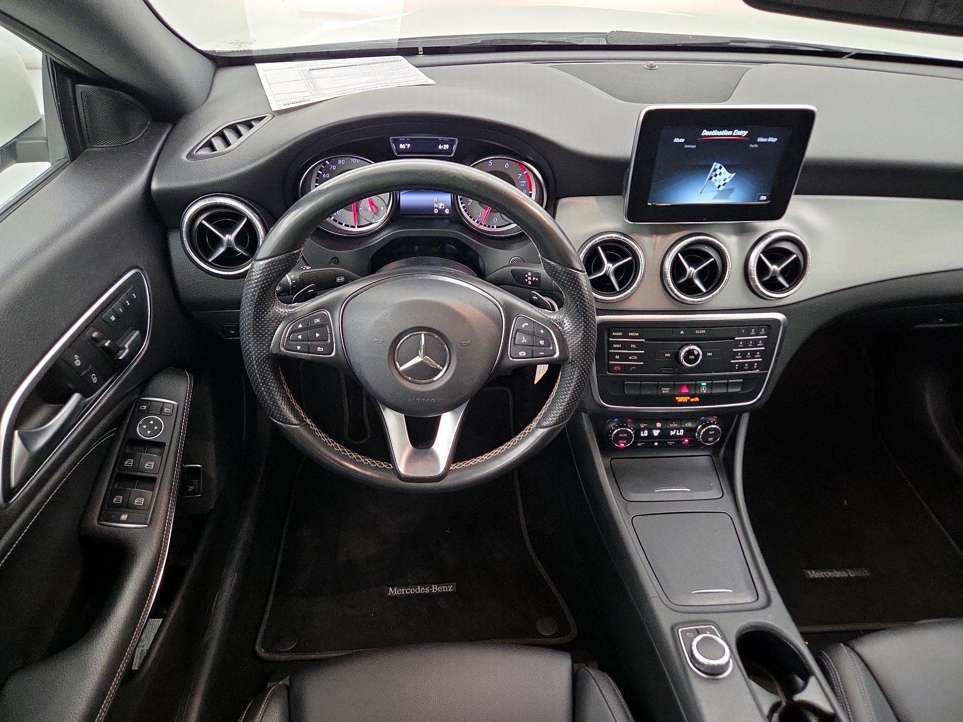 Thumbnail: 2016 Mercedes-Benz CLA - 10
