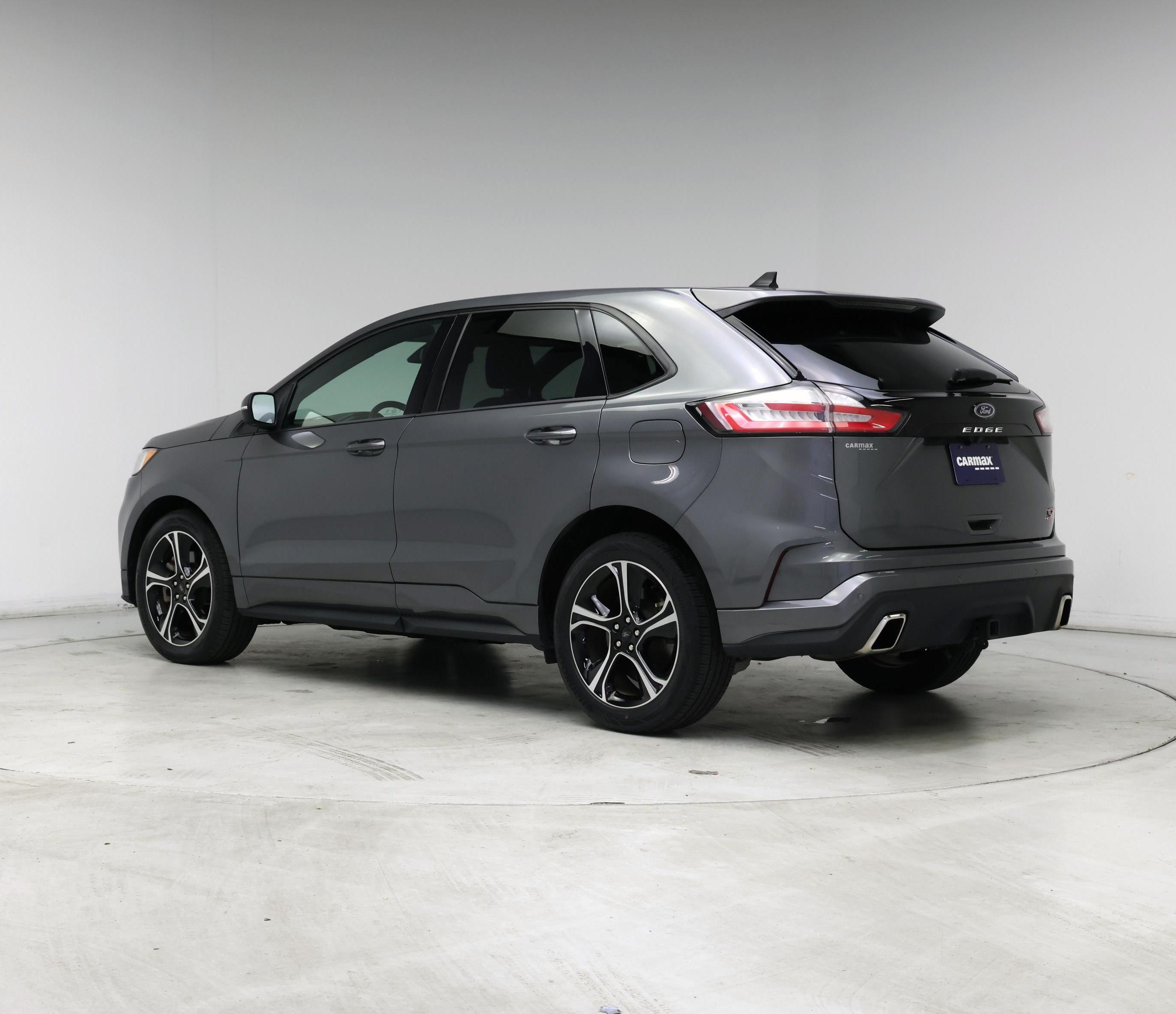 Thumbnail: 2023 Ford Edge - 2