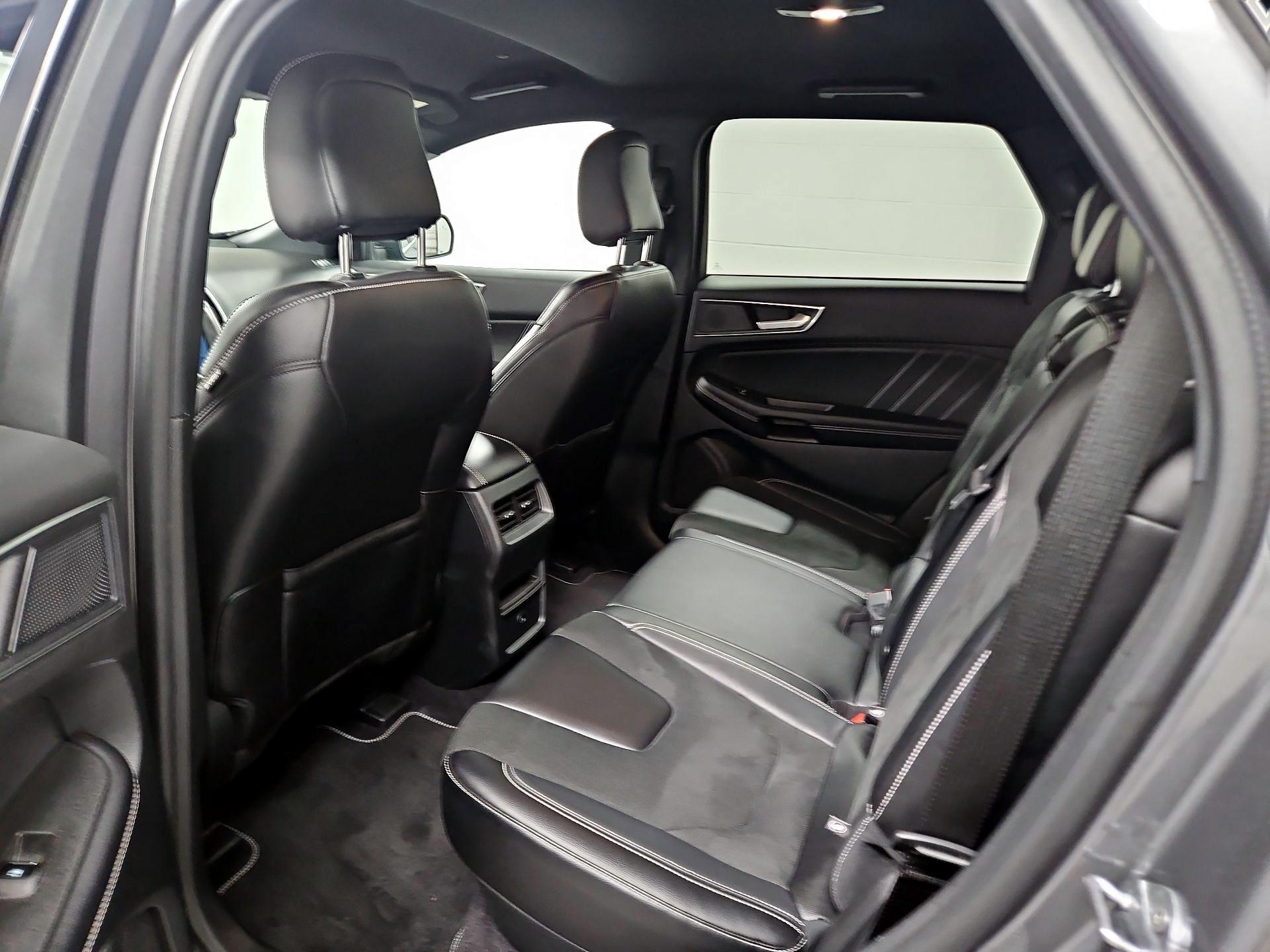 Thumbnail: 2023 Ford Edge - 19