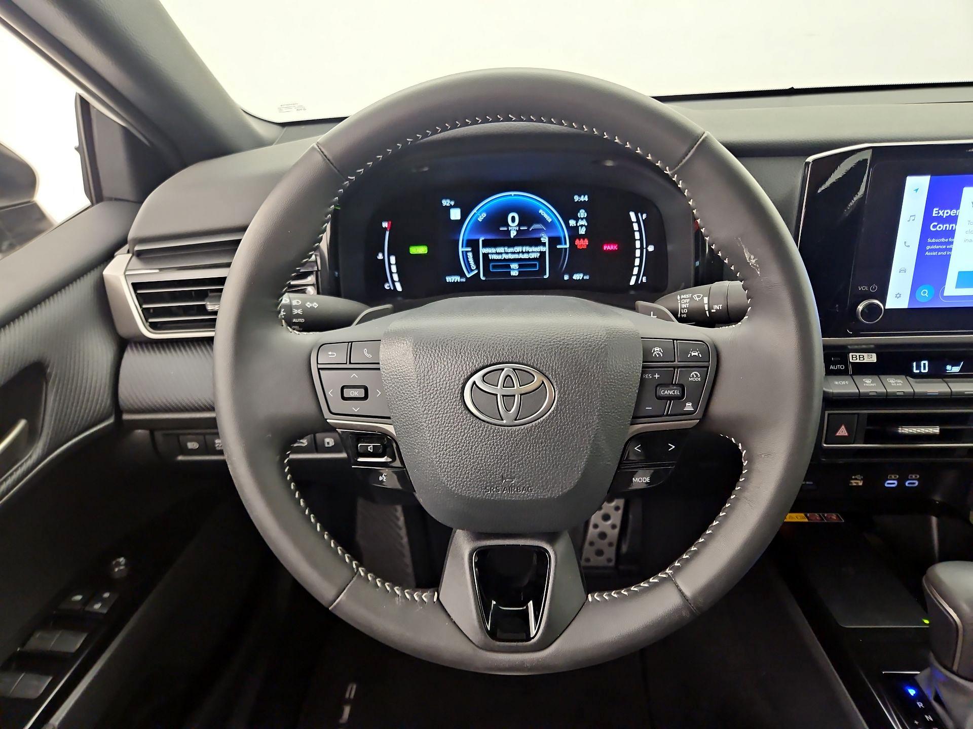 Thumbnail: 2025 Toyota Camry - 10