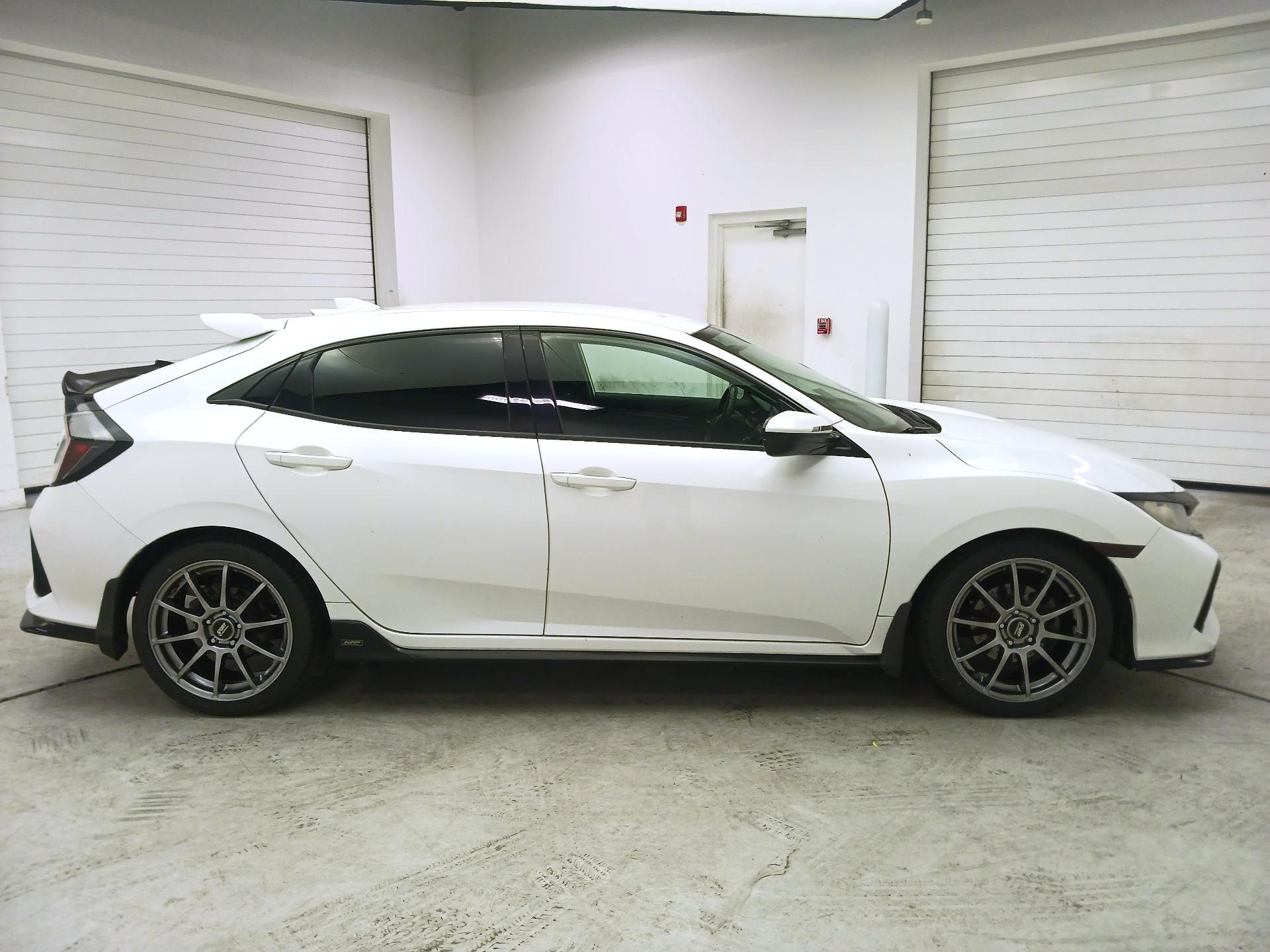 Thumbnail: 2018 Honda Civic - 4