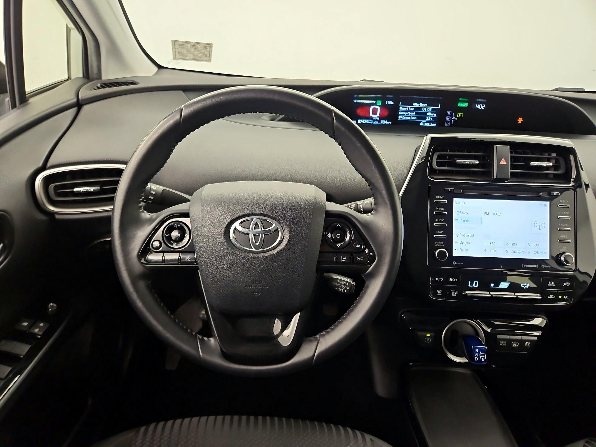 Thumbnail: 2022 Toyota Prius Prime - 10