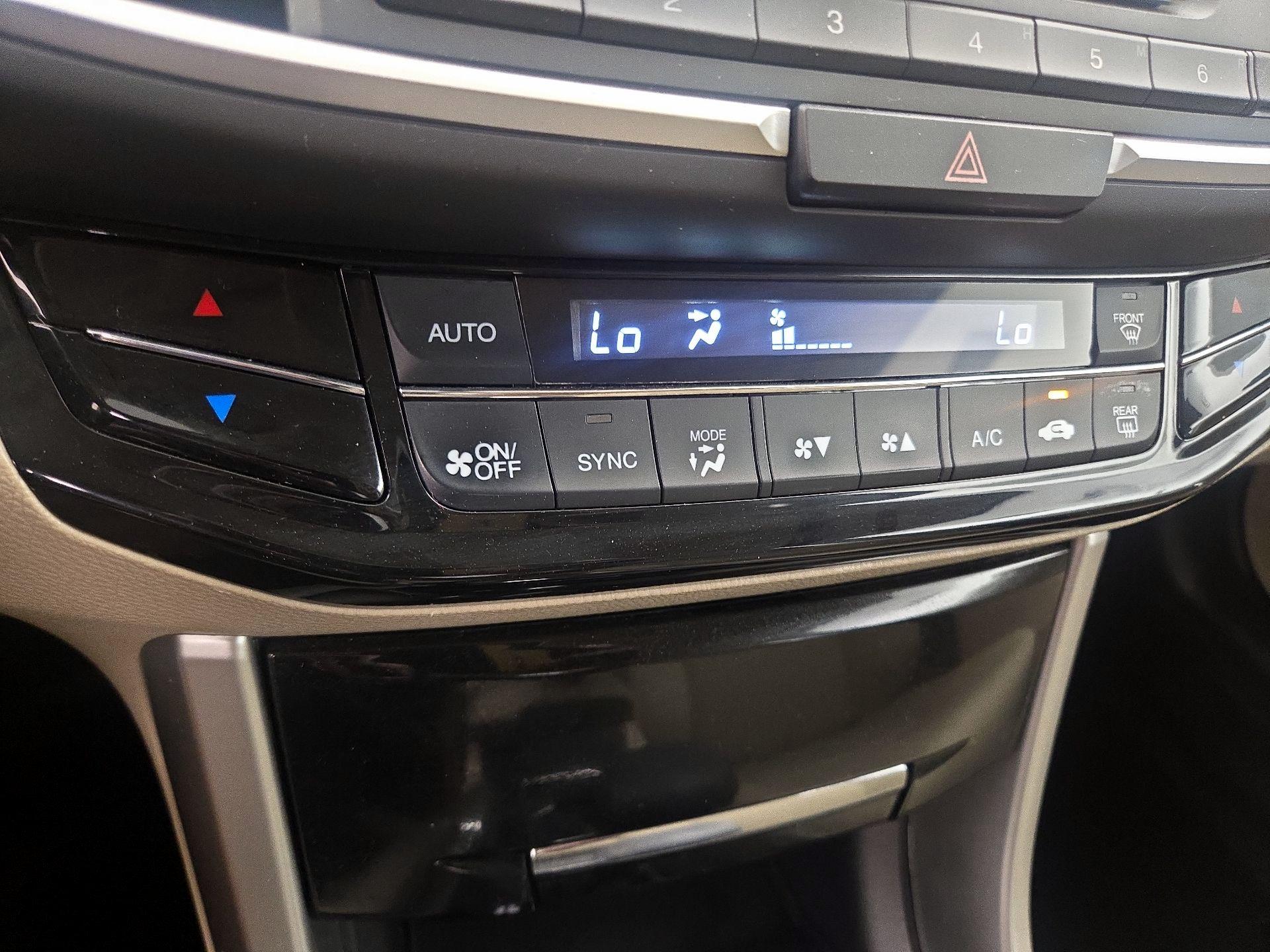 Thumbnail: 2016 Honda Accord - 16