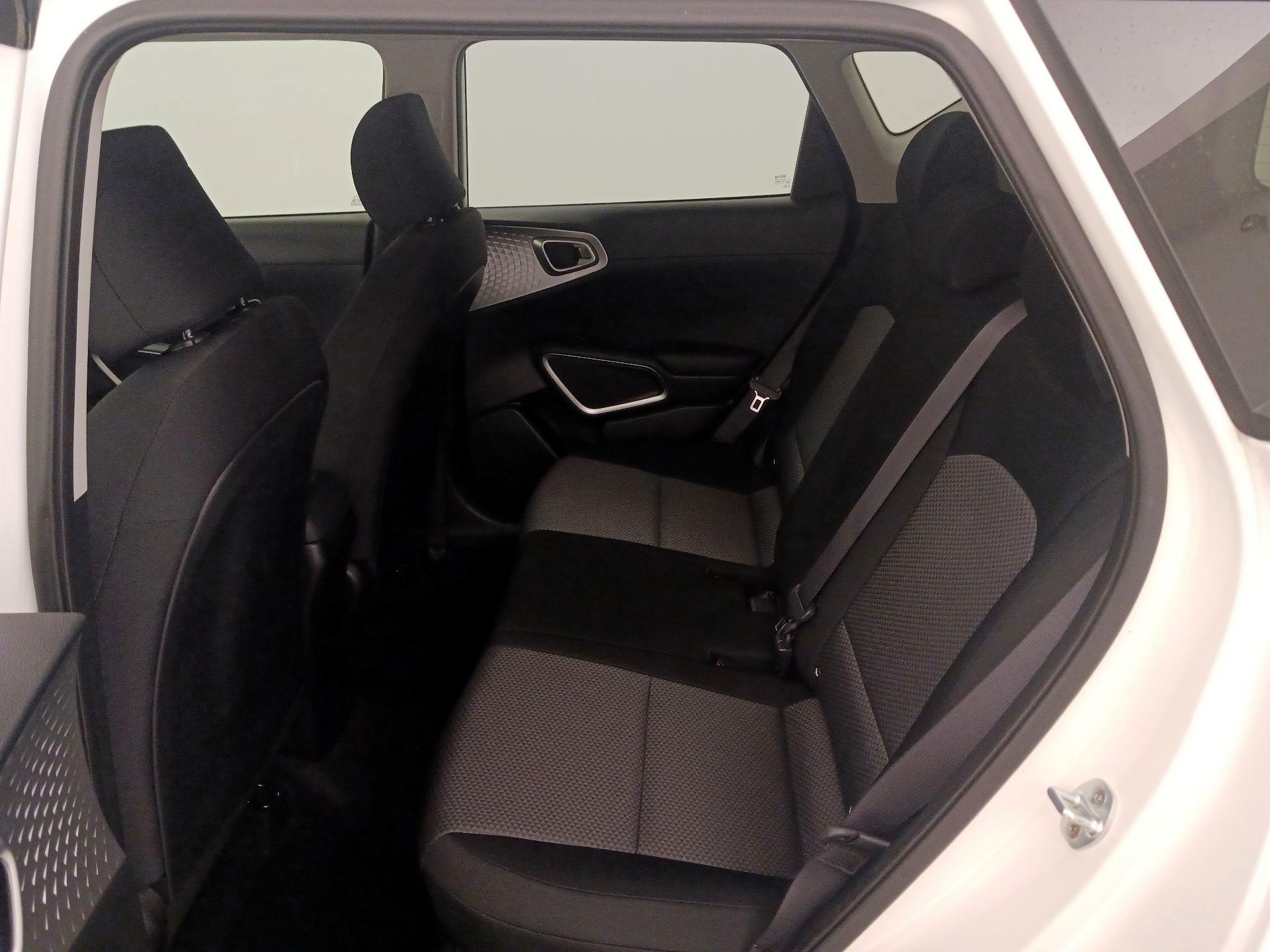Thumbnail: 2020 Kia Soul - 19