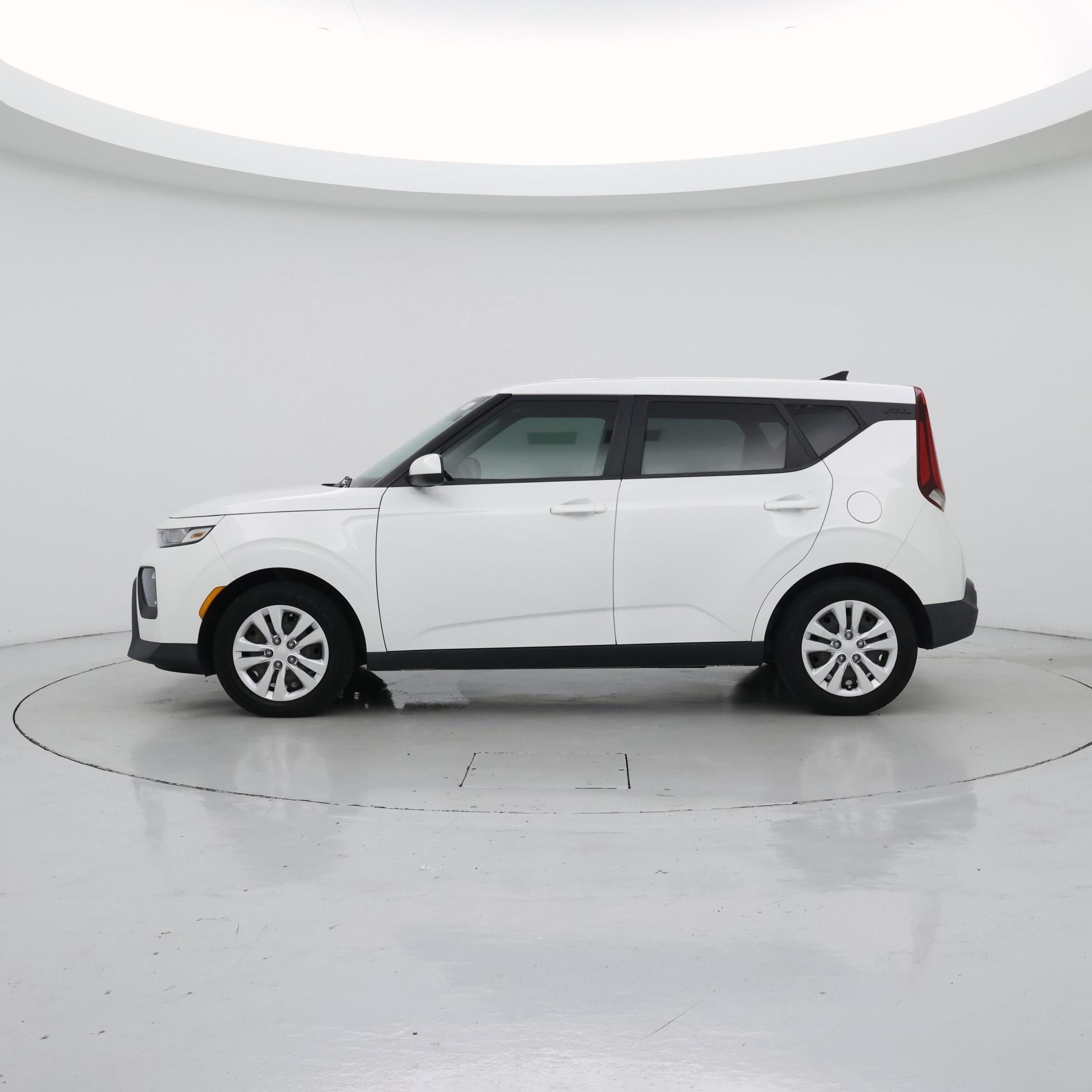 Thumbnail: 2020 Kia Soul - 3