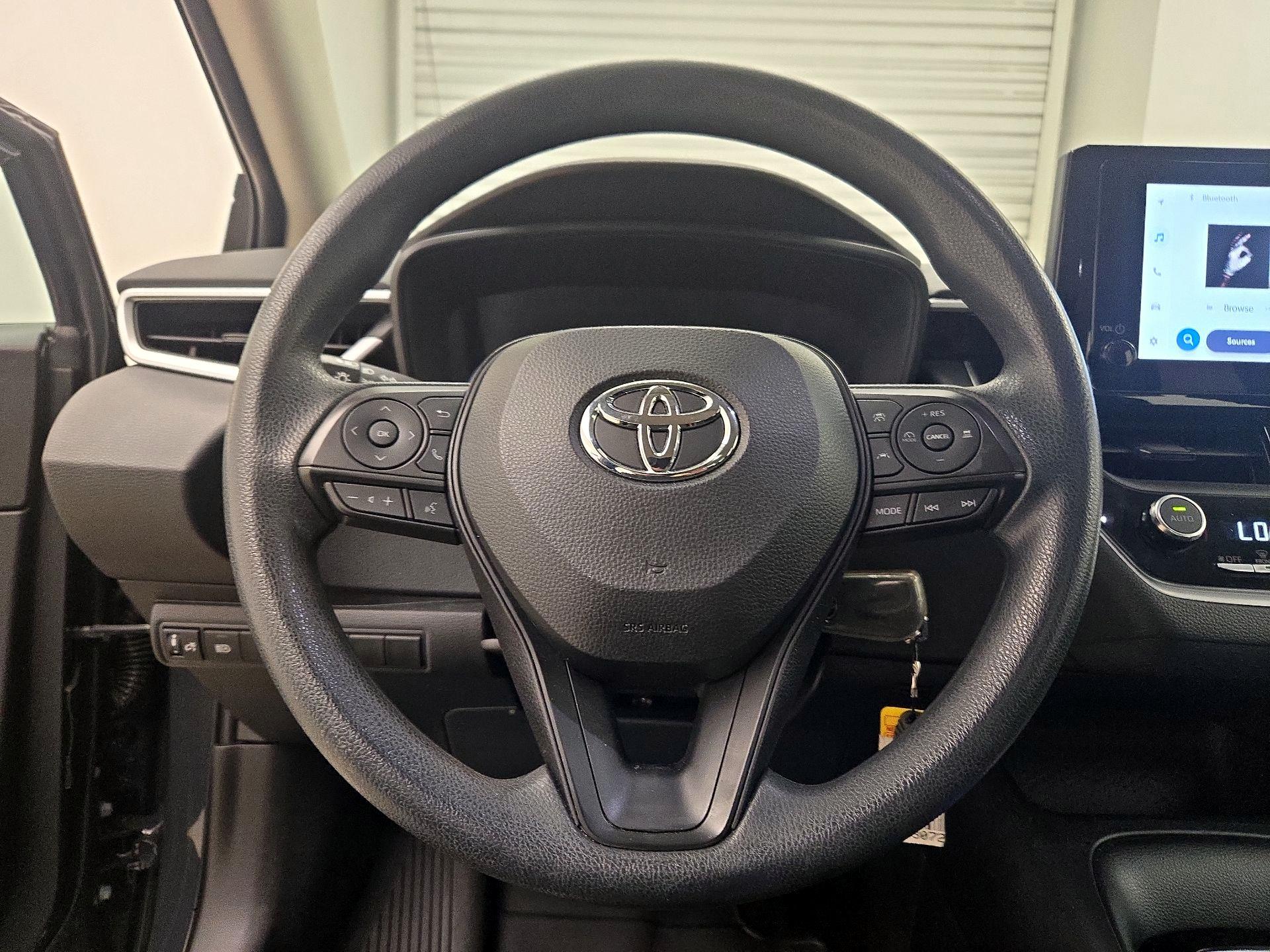 Thumbnail: 2023 Toyota Corolla - 10
