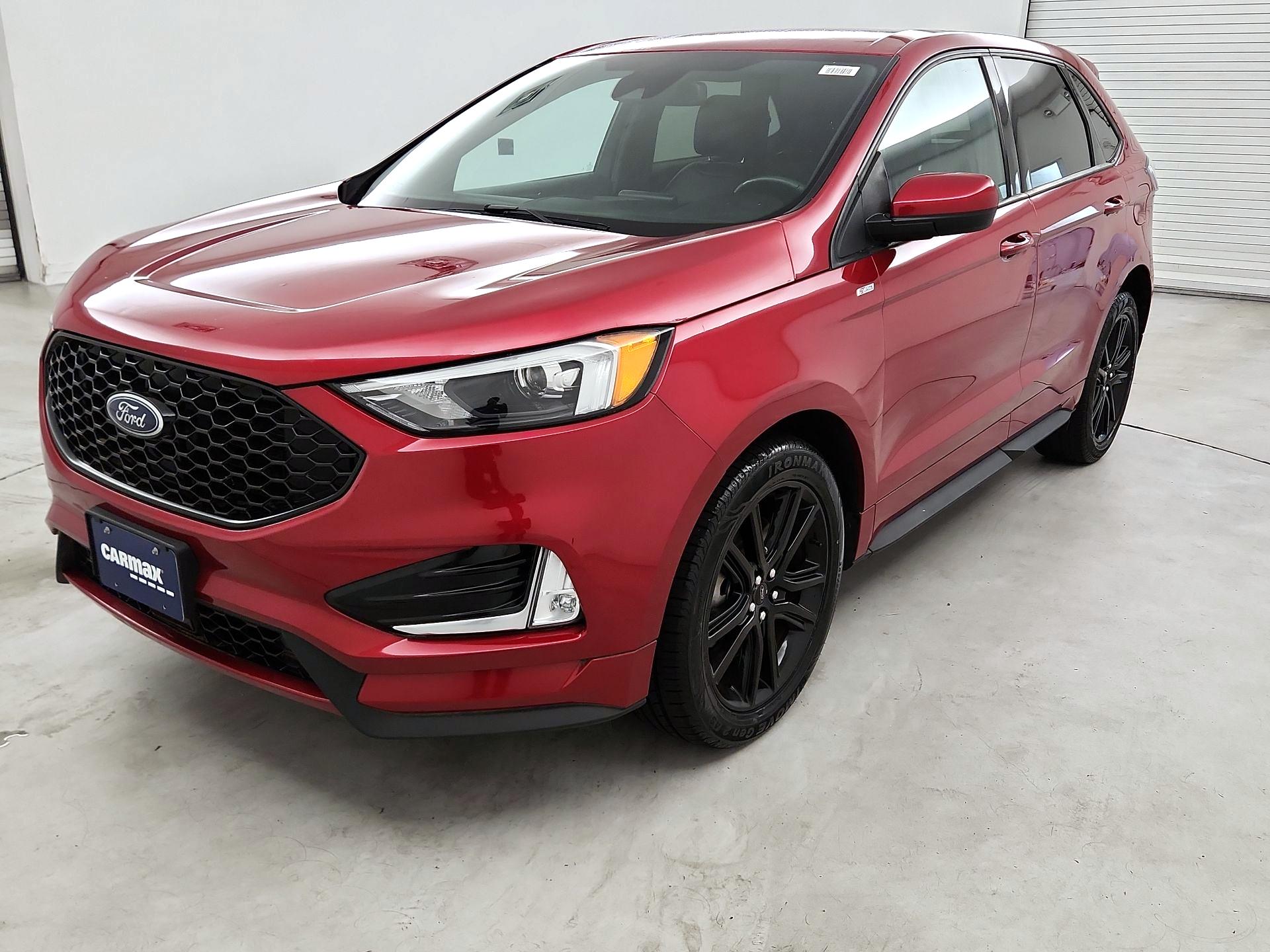 Thumbnail: 2021 Ford Edge - 3