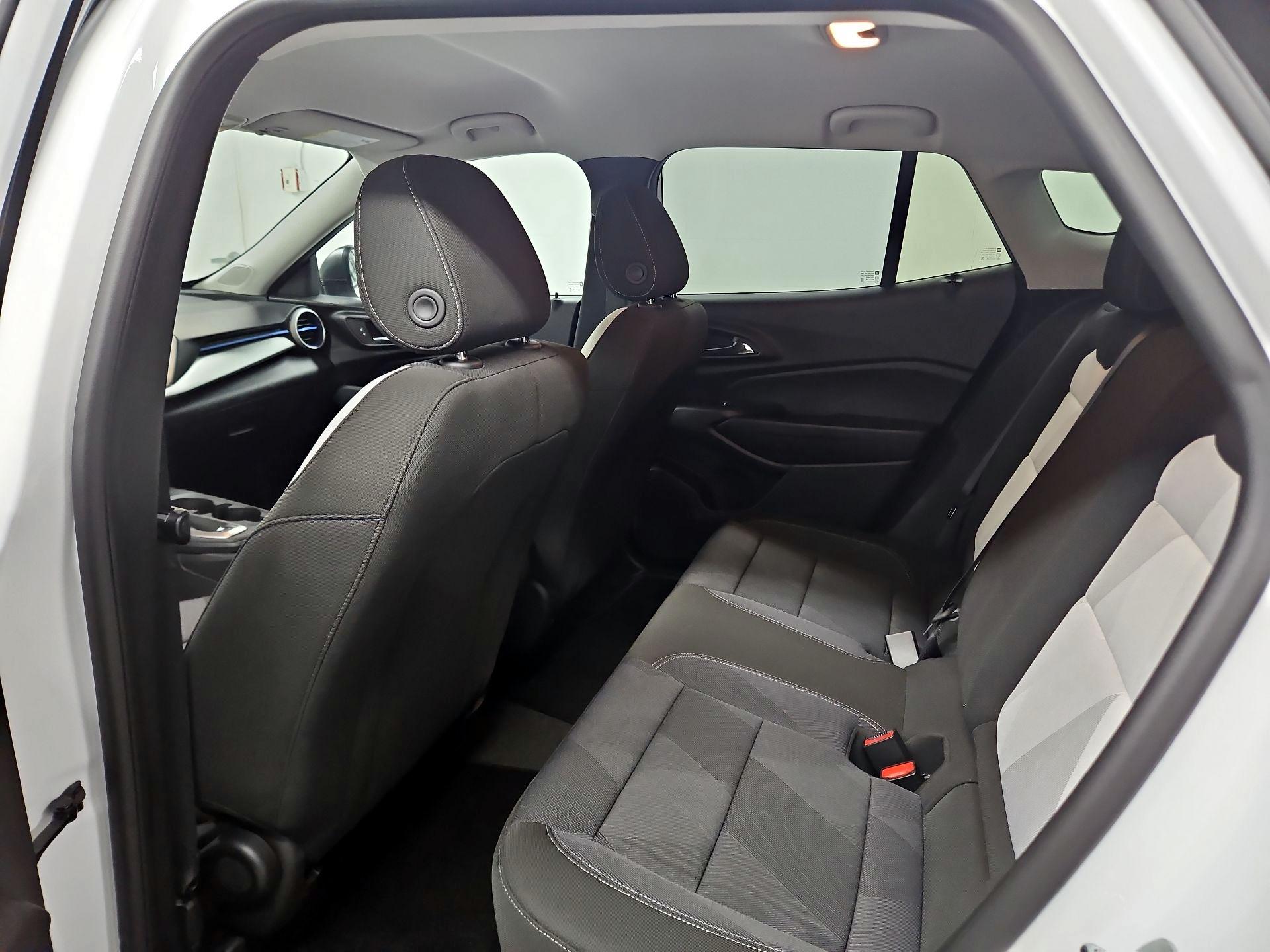 Thumbnail: 2025 Chevrolet Trax - 19