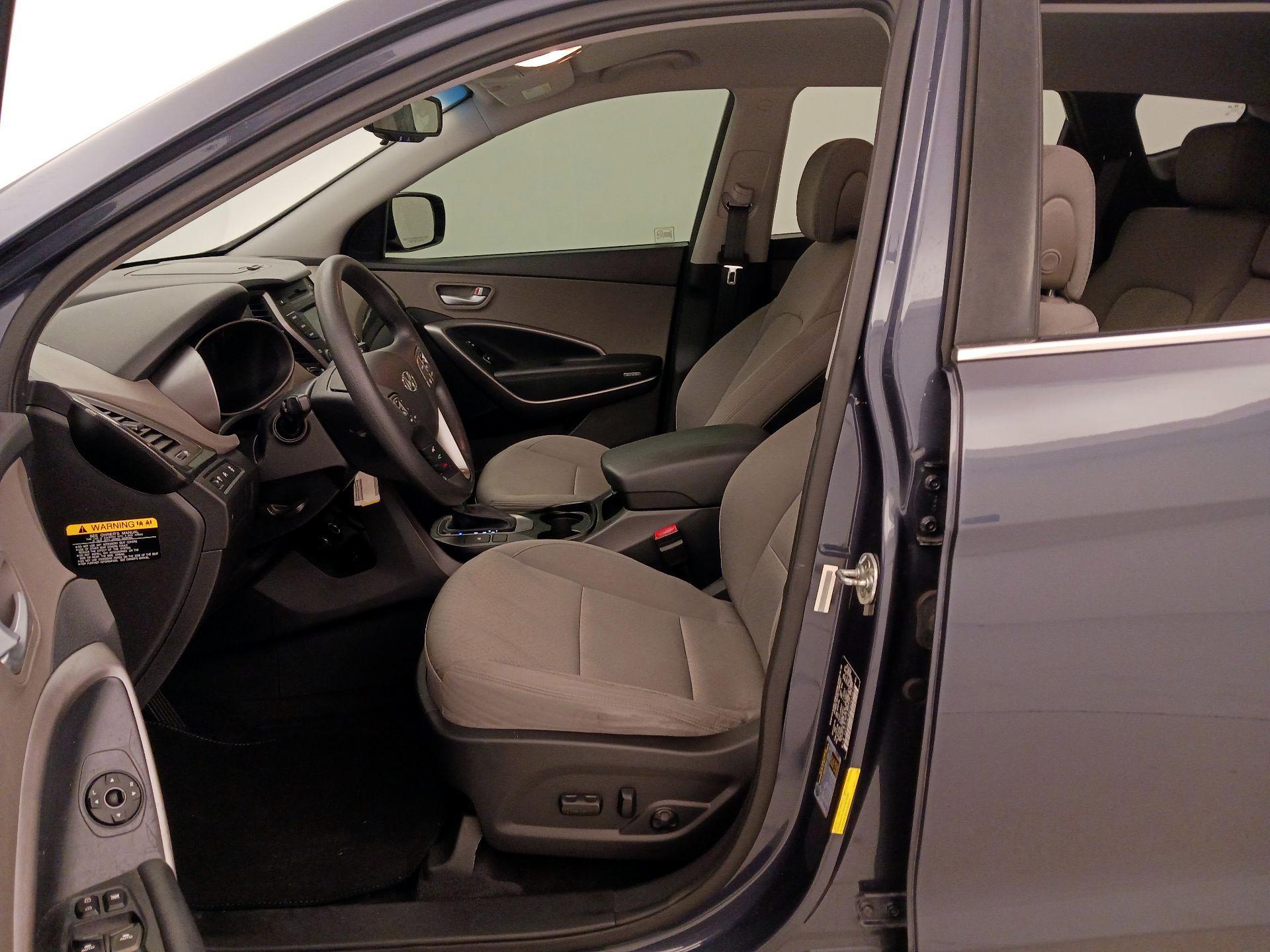 Thumbnail: 2015 Hyundai Santa Fe - 11