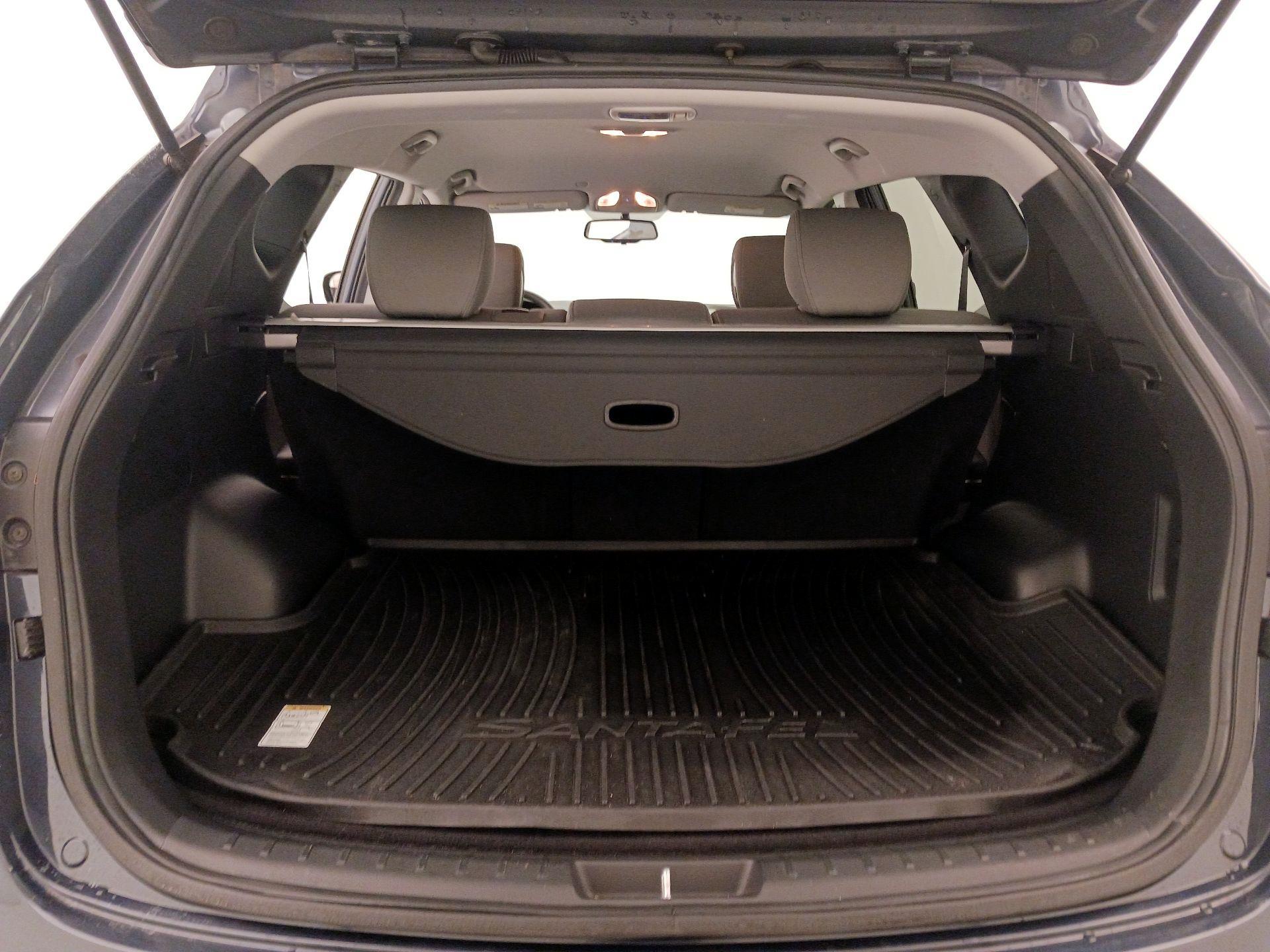 Thumbnail: 2015 Hyundai Santa Fe - 20