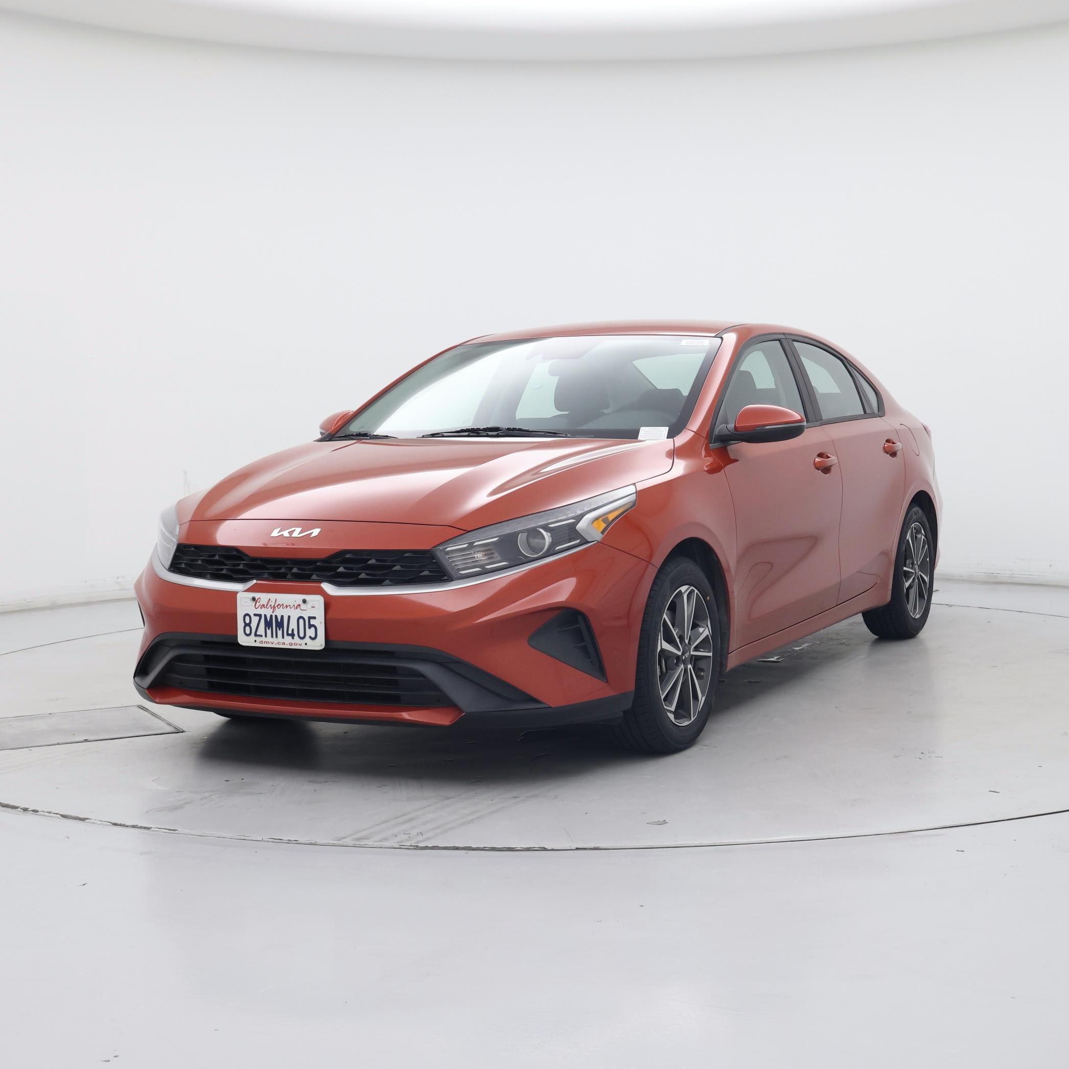 Thumbnail: 2022 Kia Forte - 4