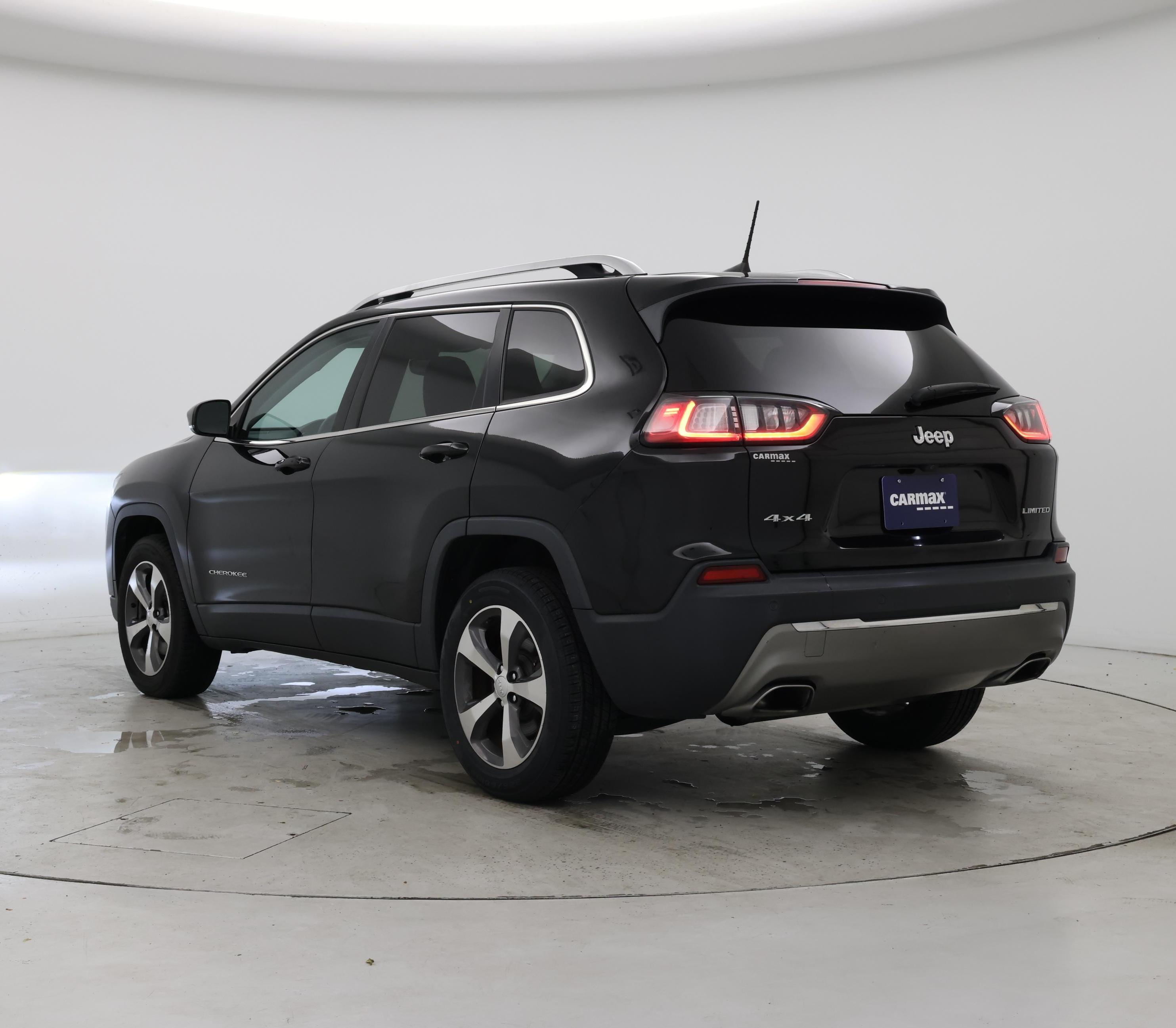 Thumbnail: 2019 Jeep Cherokee - 2