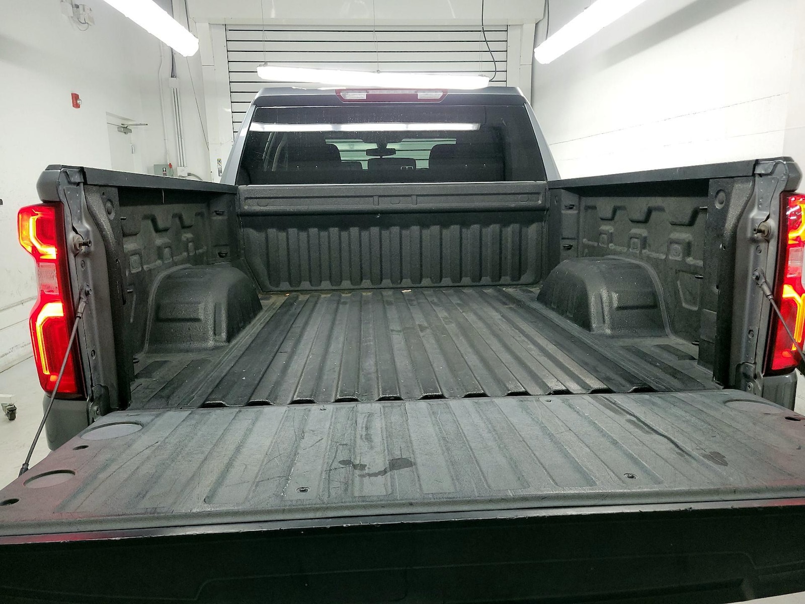 2021 Chevrolet Silverado 1500 RST - Photo 19