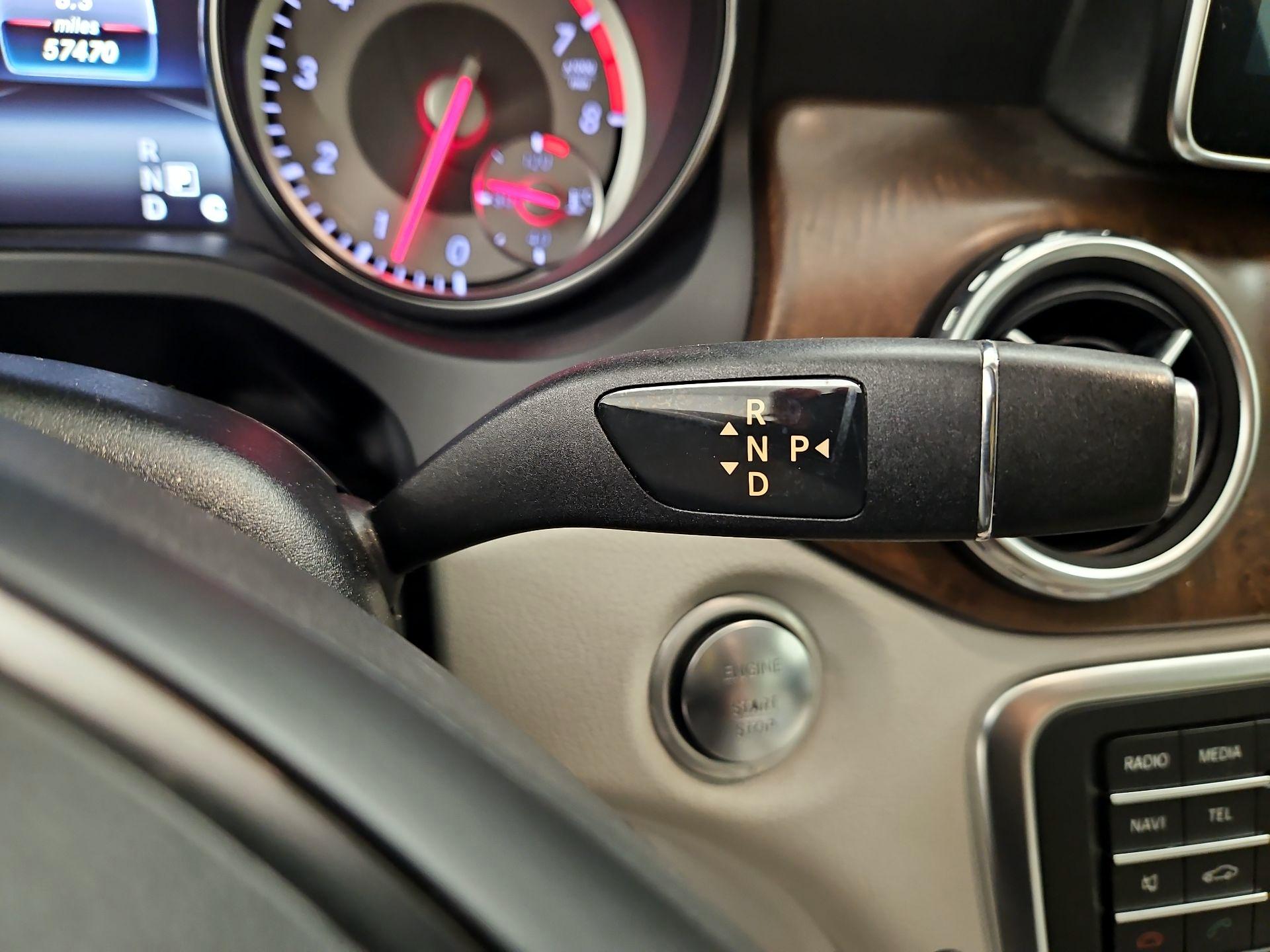 Thumbnail: 2016 Mercedes-Benz GLA - 17