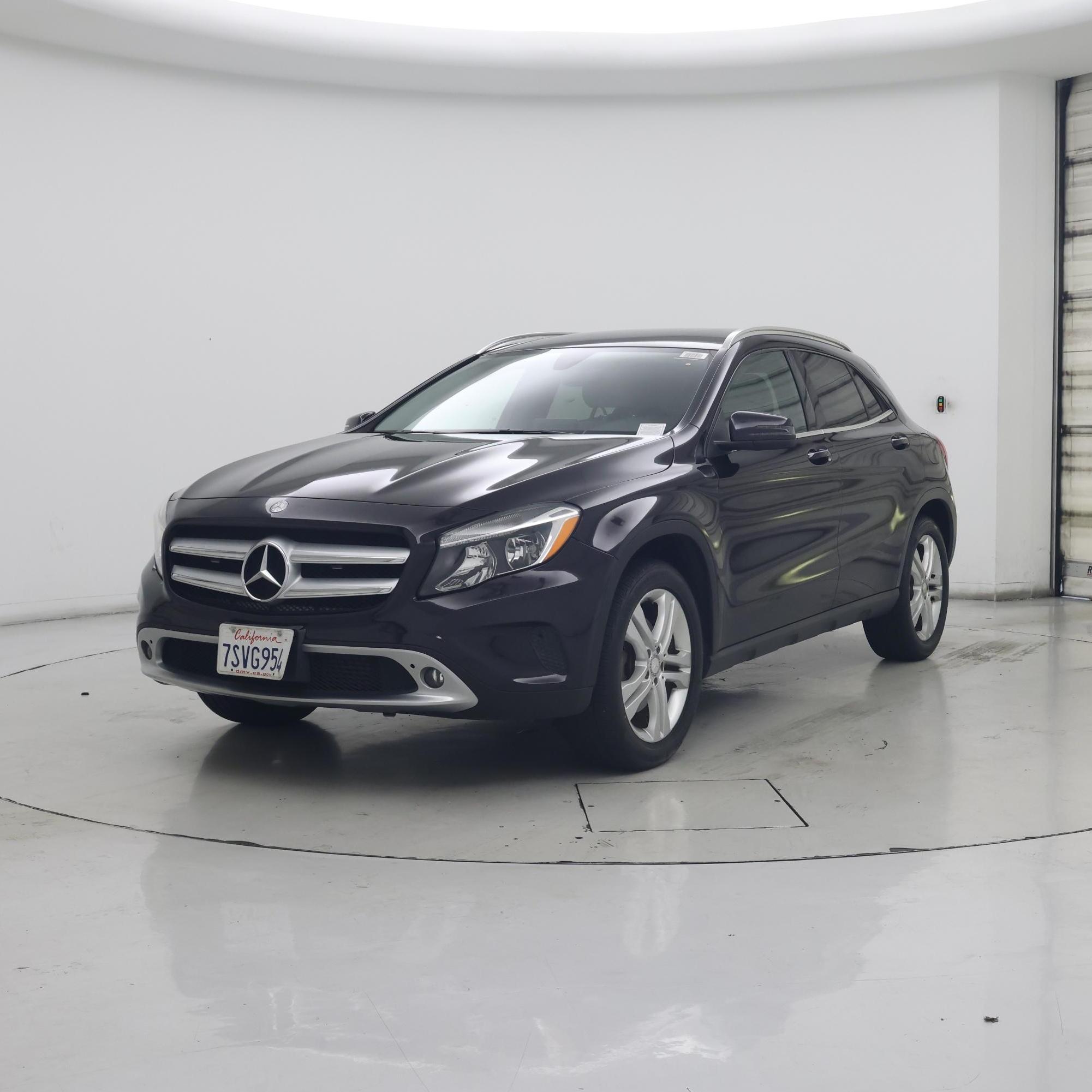 Thumbnail: 2016 Mercedes-Benz GLA - 4