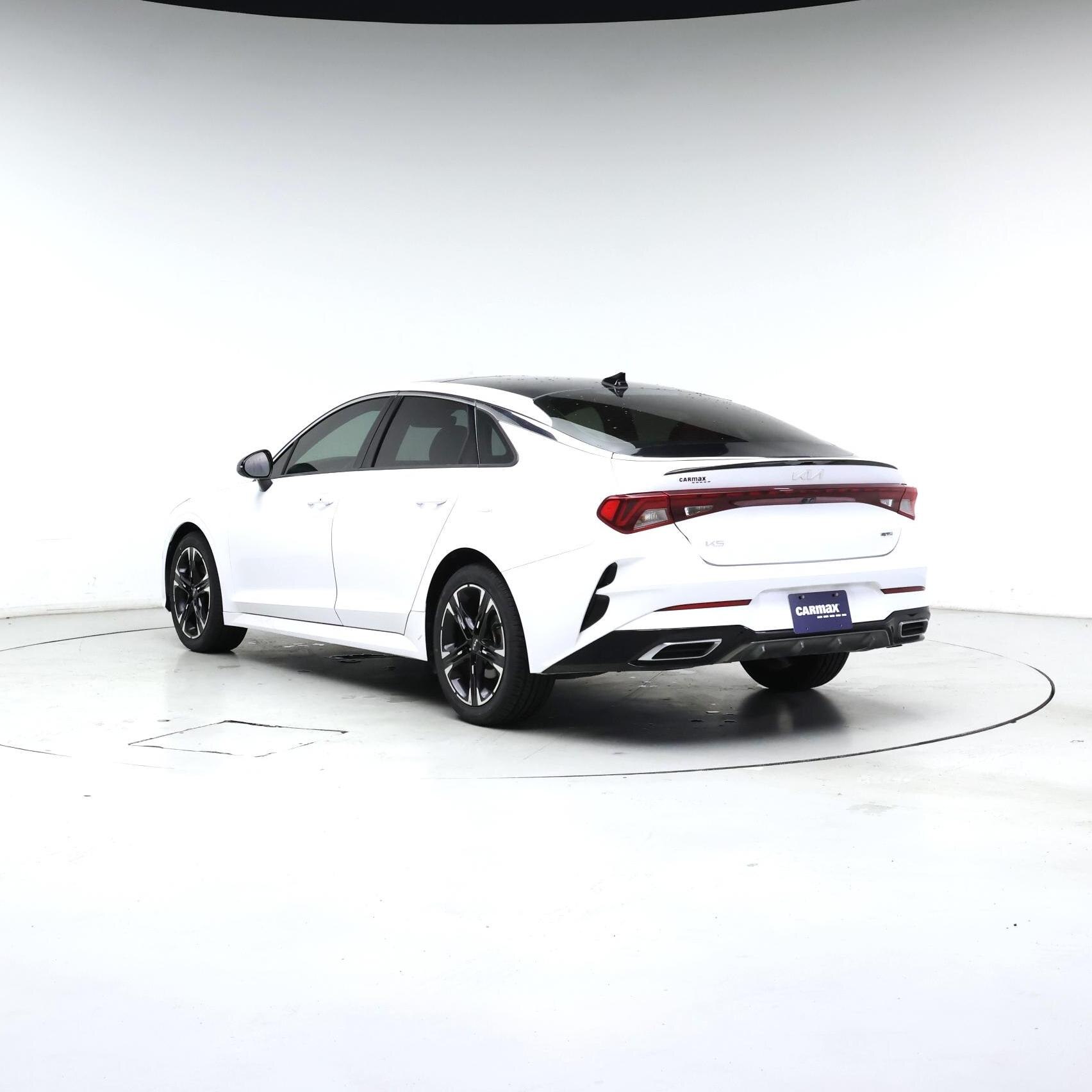 Thumbnail: 2023 Kia K5 - 2