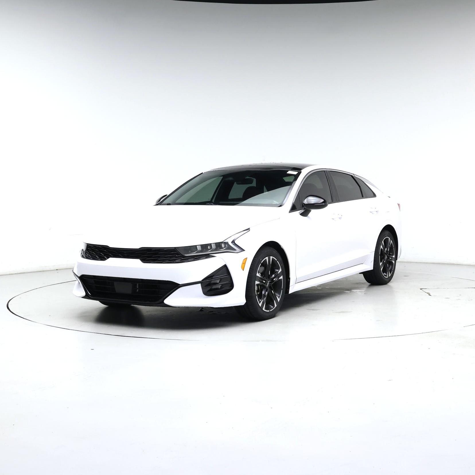 Thumbnail: 2023 Kia K5 - 4