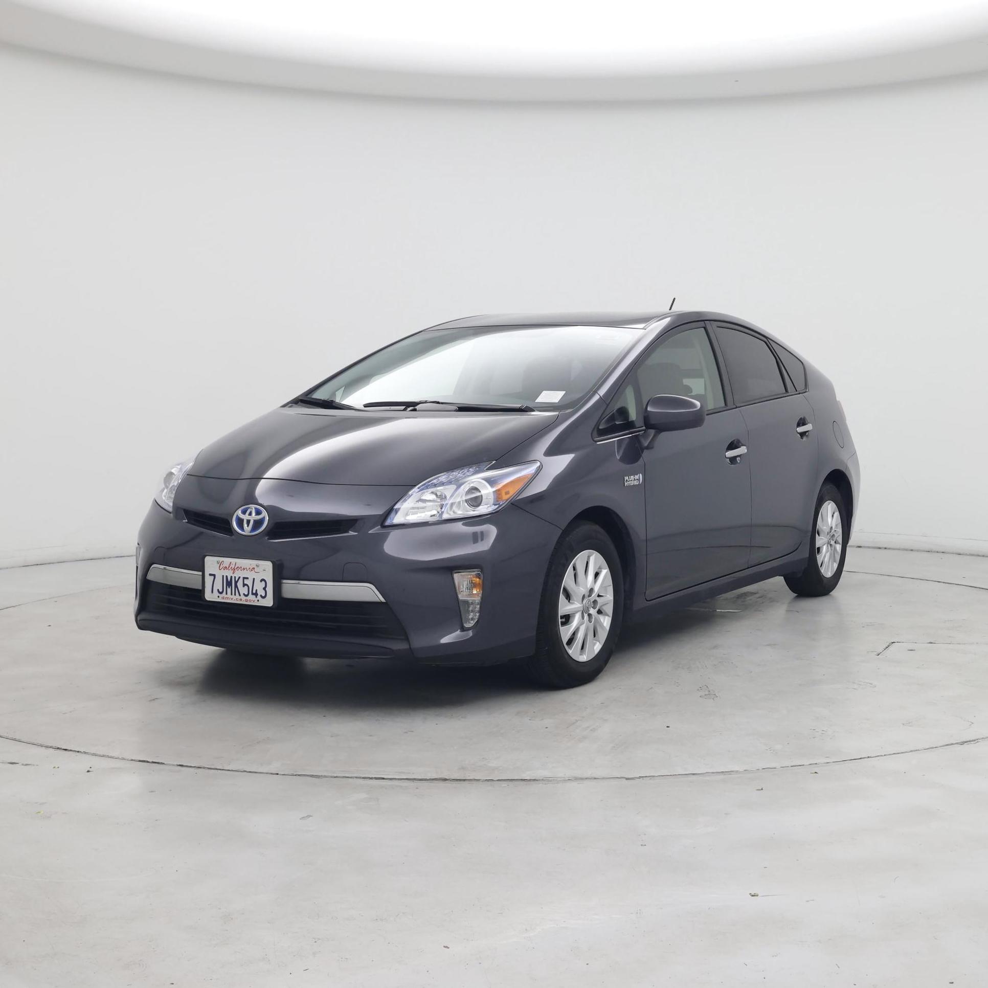 Thumbnail: 2015 Toyota Prius - 4