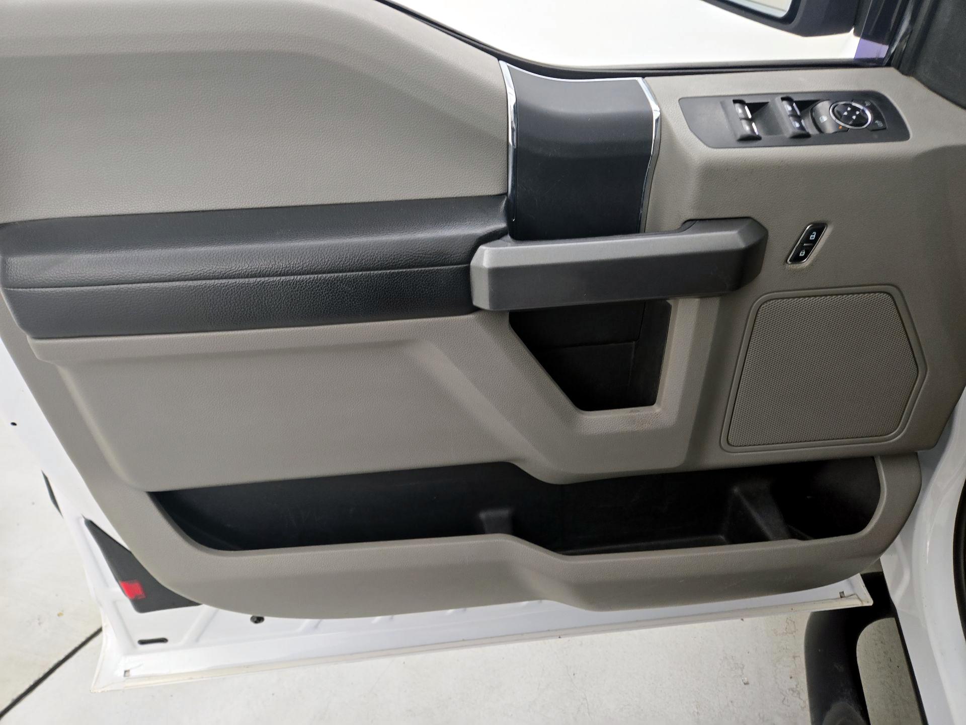 Thumbnail: 2015 Ford F-150 - 12
