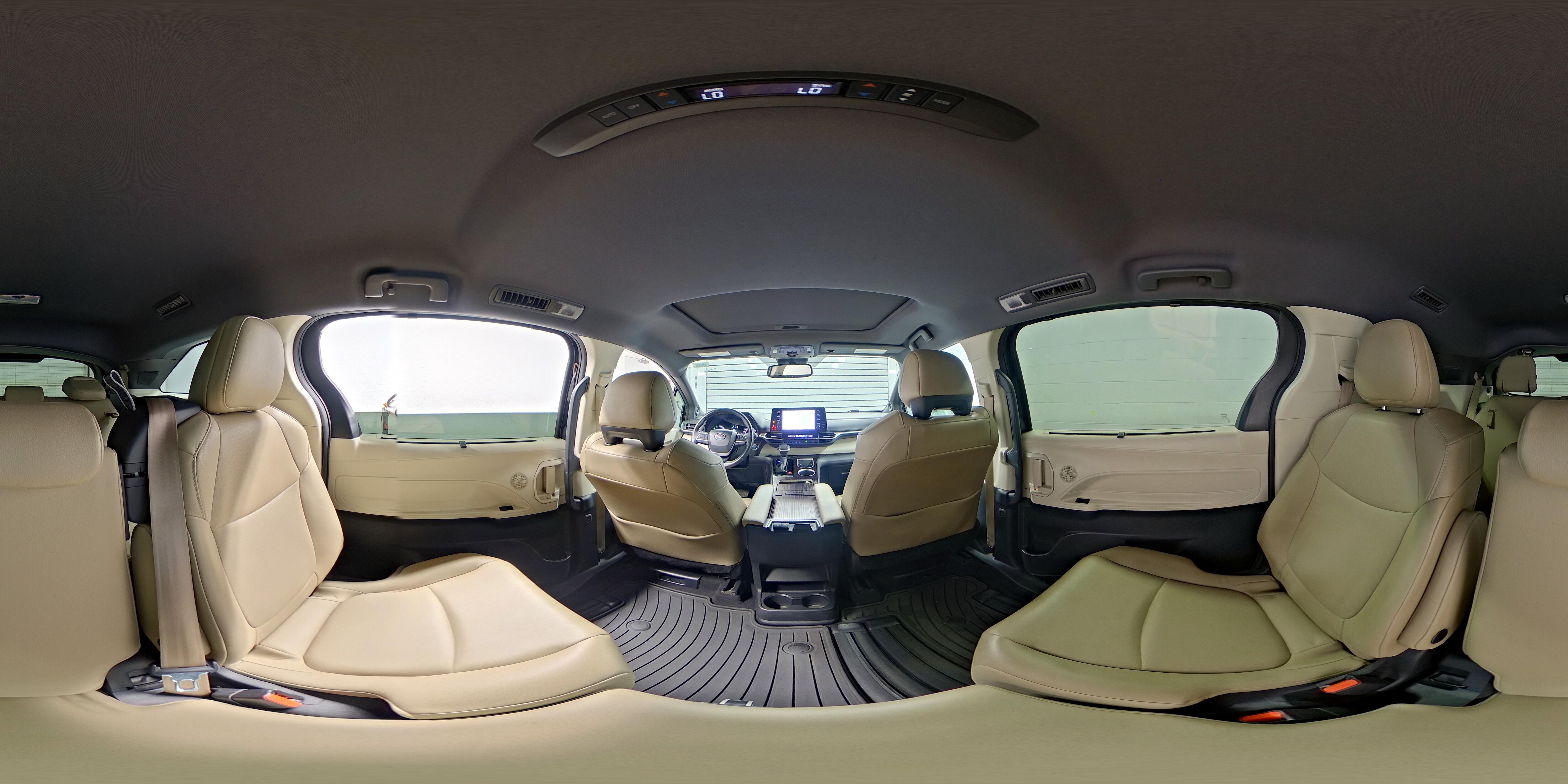 2021 Toyota Sienna XLE - Photo 27