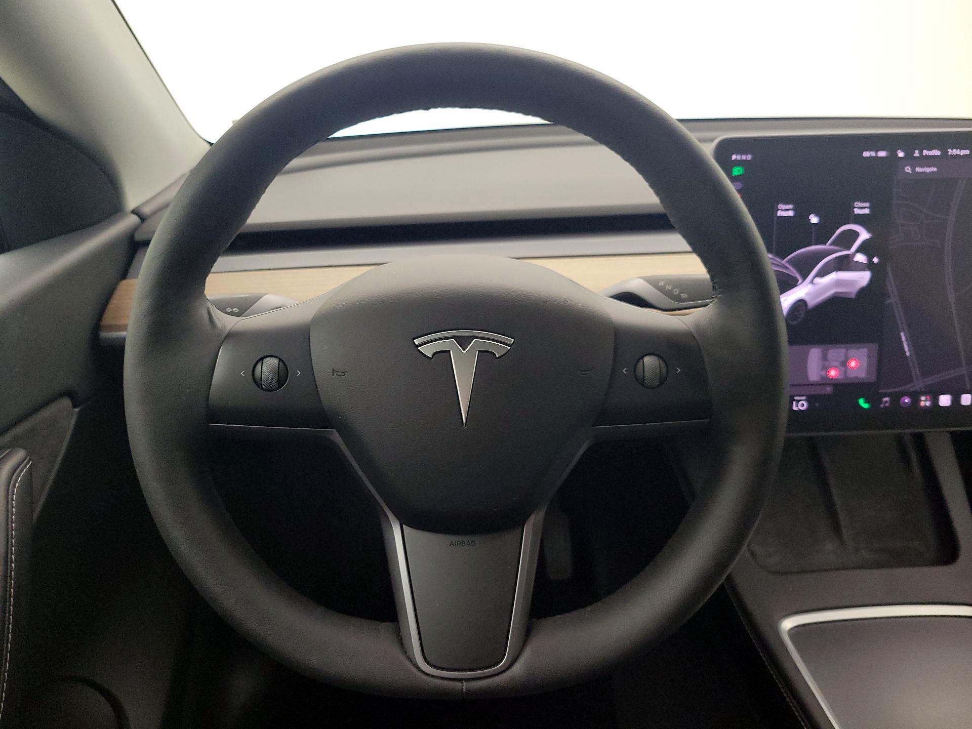Thumbnail: 2022 Tesla Model Y - 10