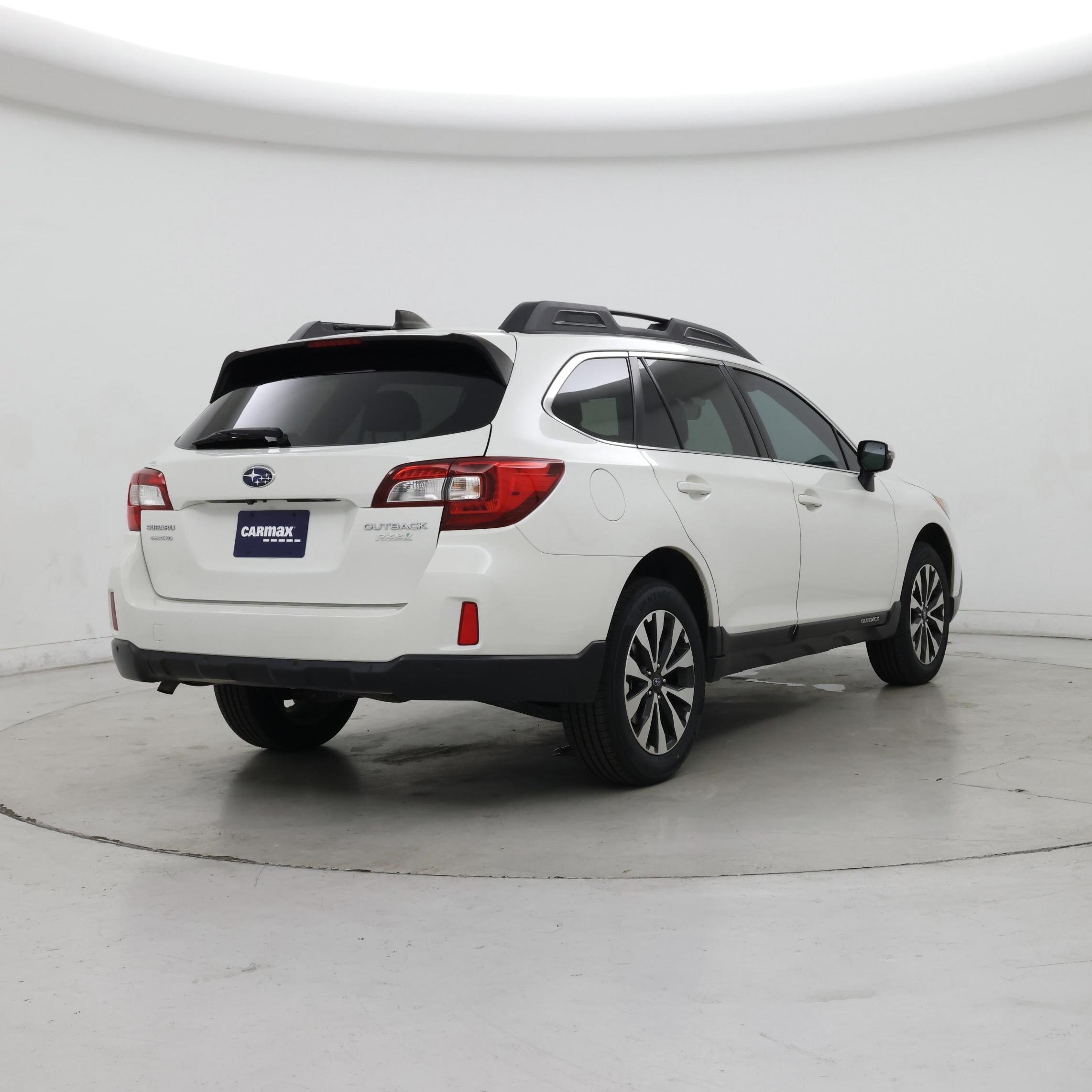 Thumbnail: 2017 Subaru Outback - 8