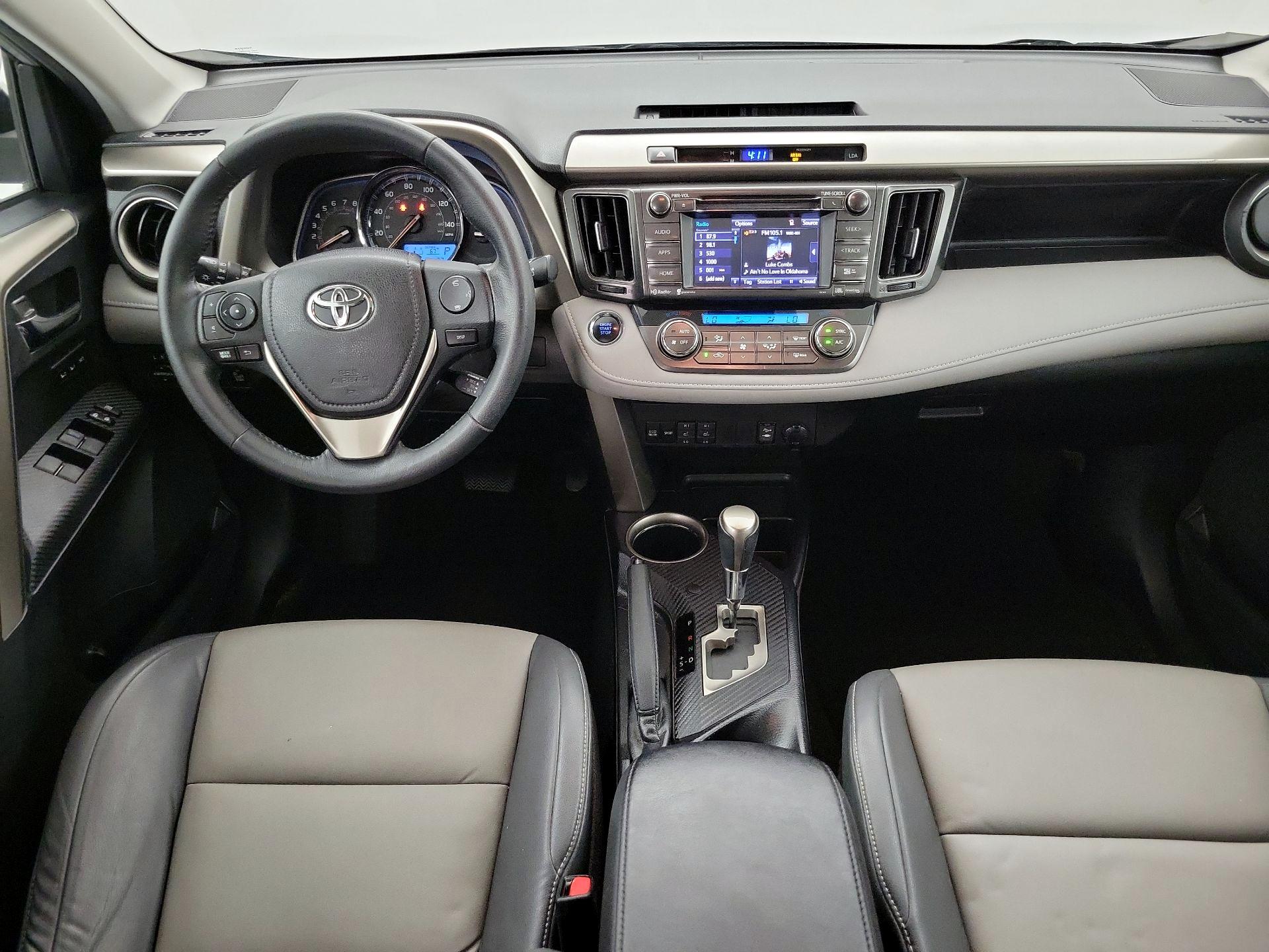 Thumbnail: 2015 Toyota RAV4 - 9