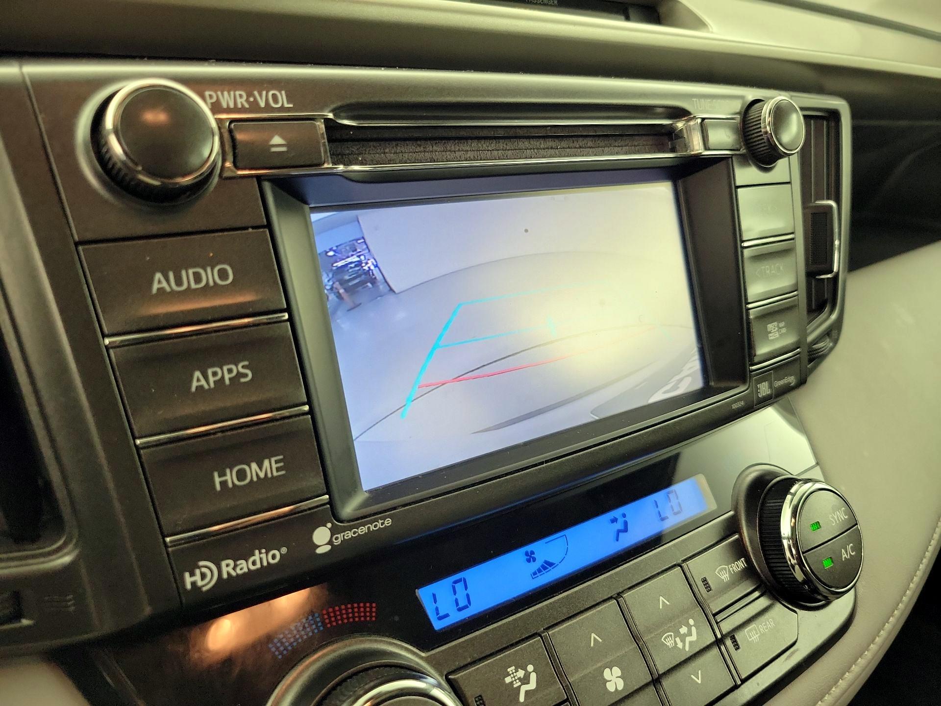 Thumbnail: 2015 Toyota RAV4 - 15