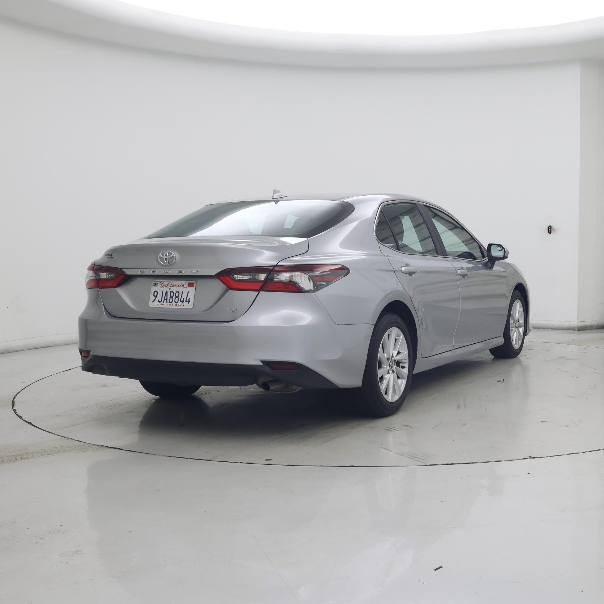 Thumbnail: 2024 Toyota Camry - 8