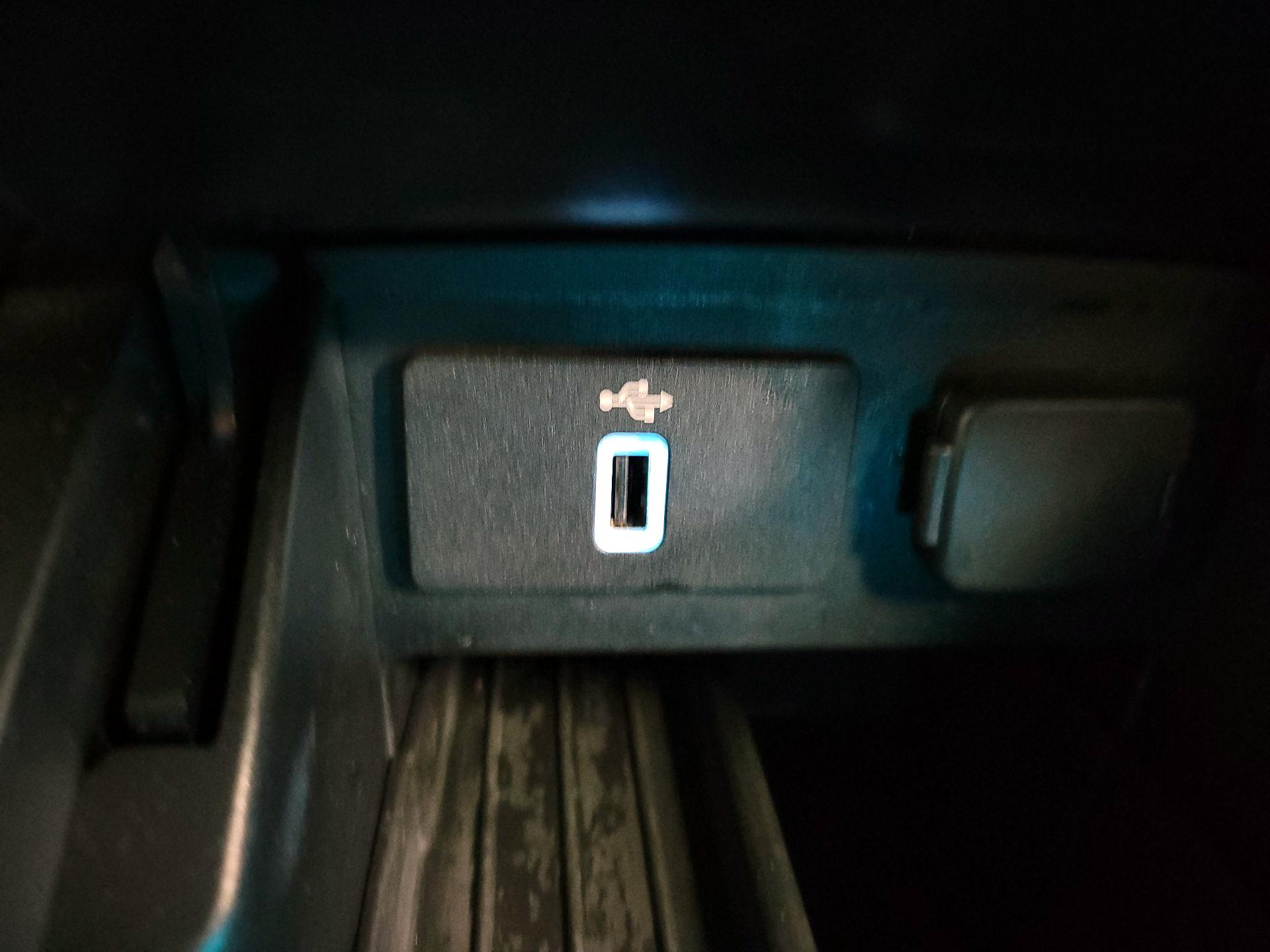 Thumbnail: 2018 Ford Explorer - 19