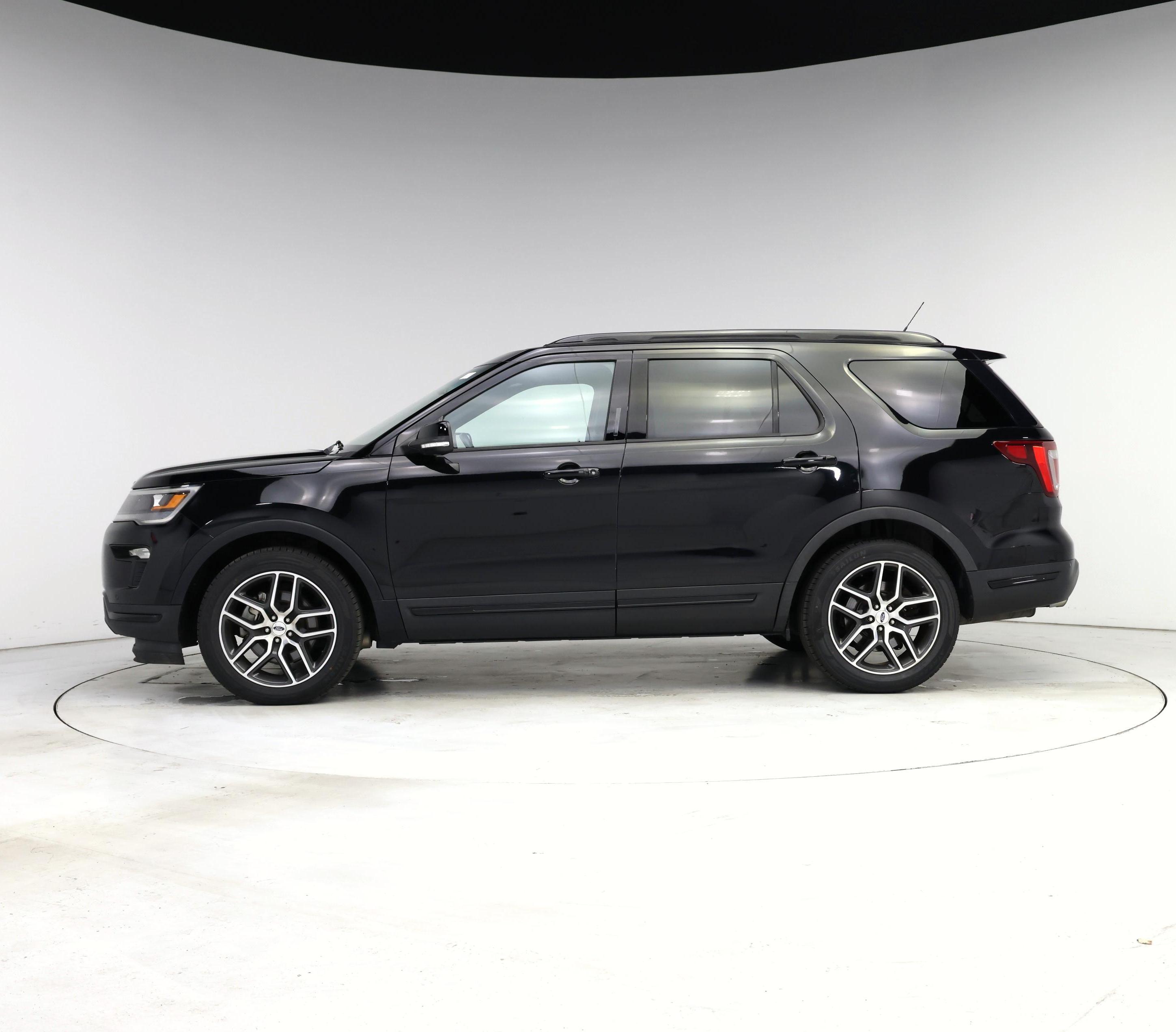 Thumbnail: 2018 Ford Explorer - 3