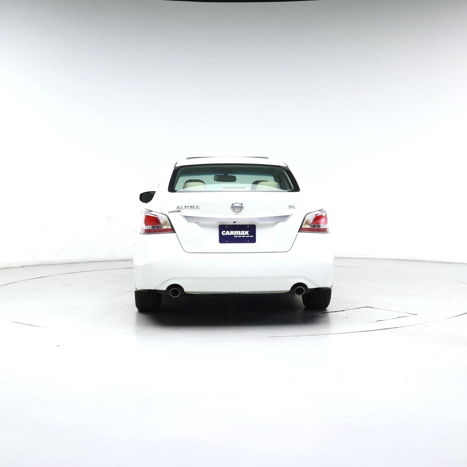 Thumbnail: 2015 Nissan Altima - 6