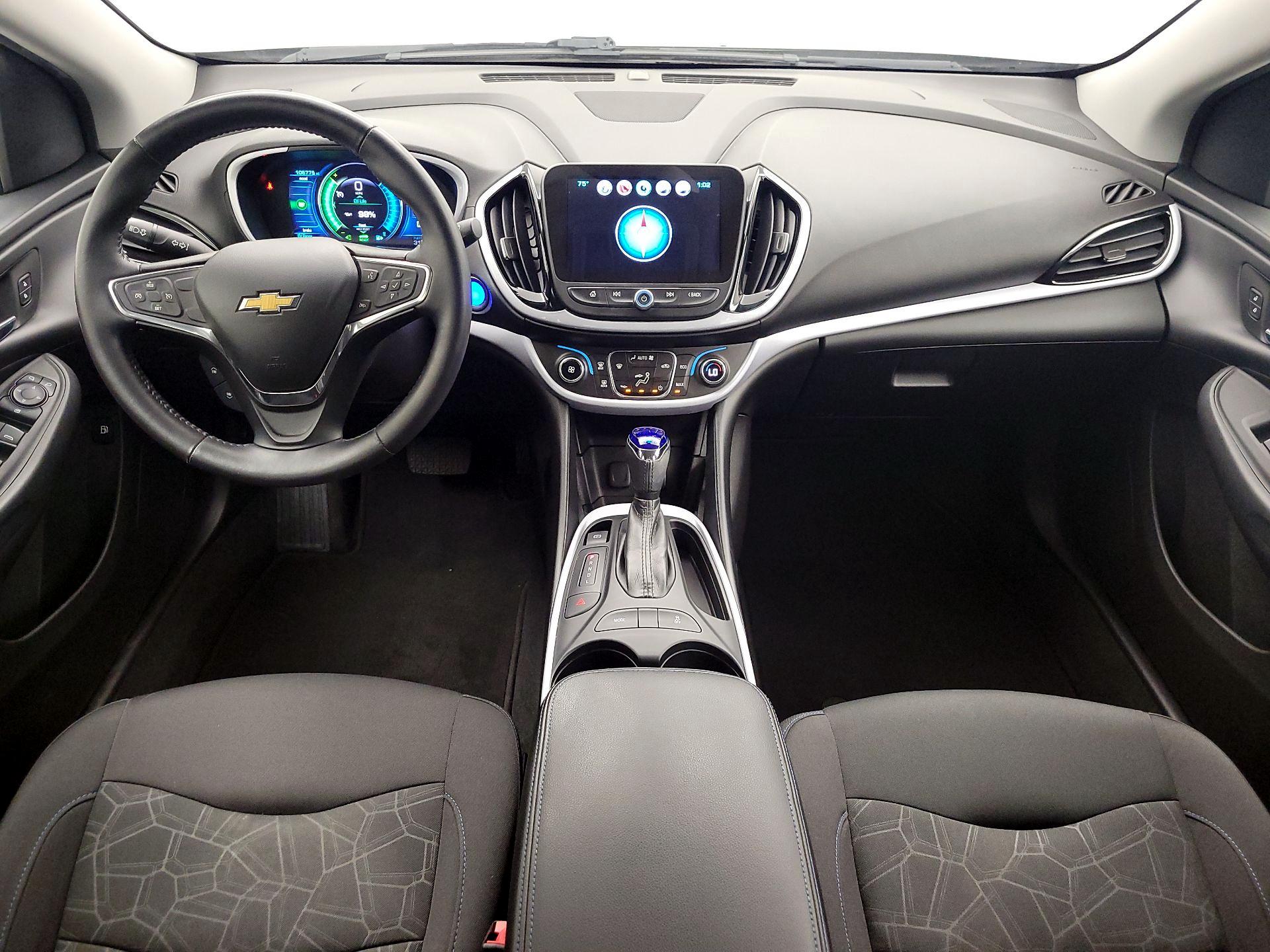 Thumbnail: 2017 Chevrolet Volt - 9