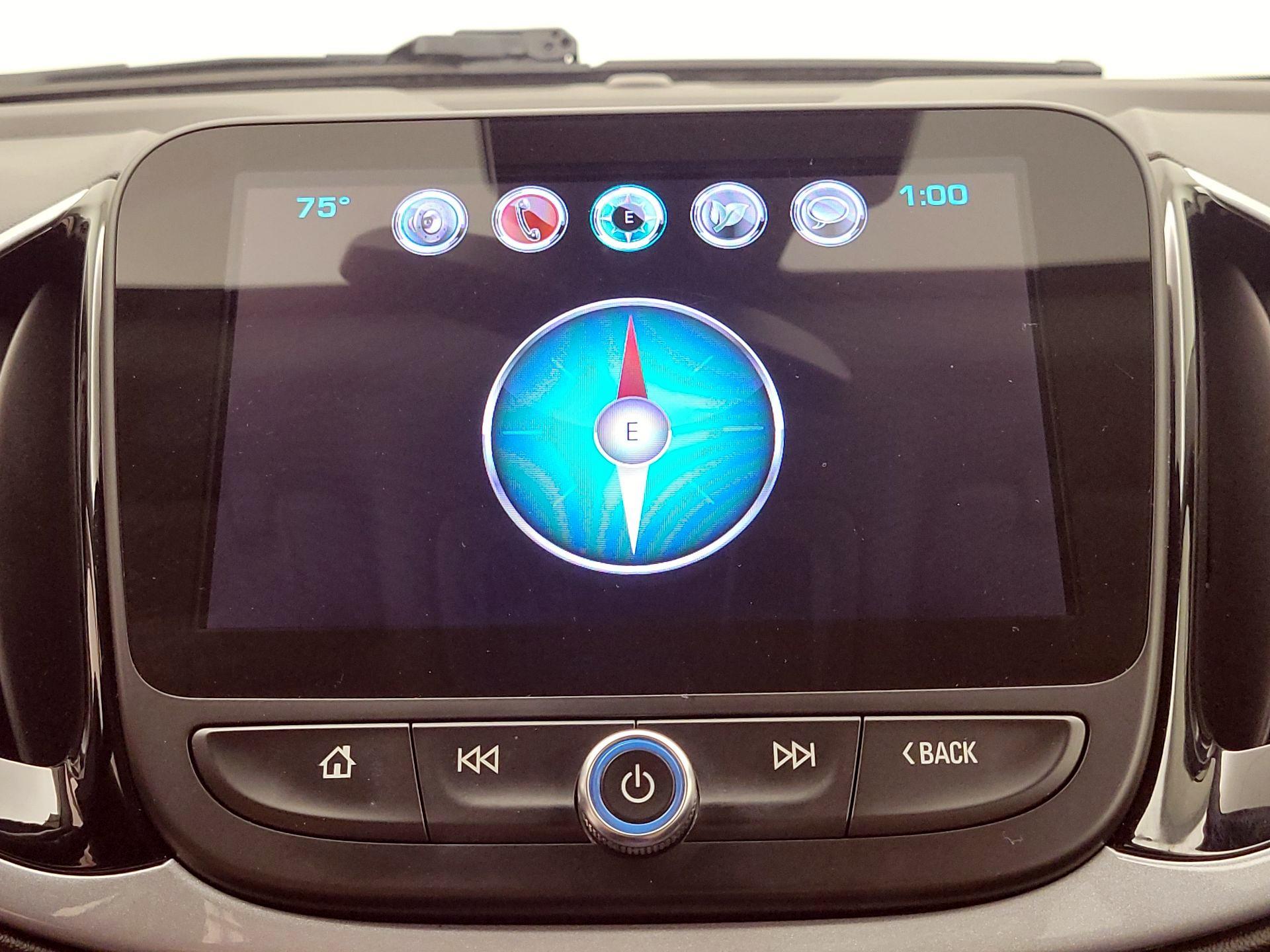 Thumbnail: 2017 Chevrolet Volt - 14