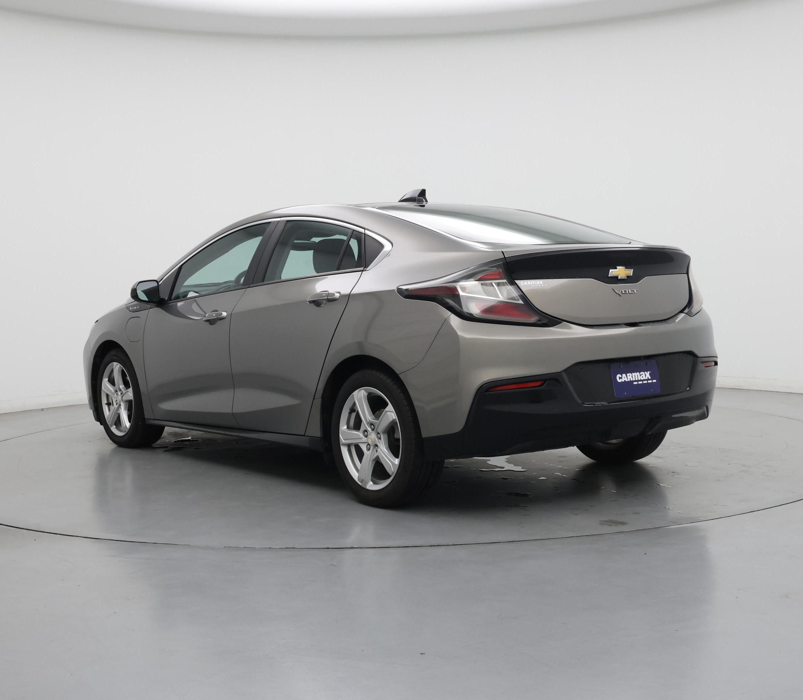 Thumbnail: 2017 Chevrolet Volt - 2