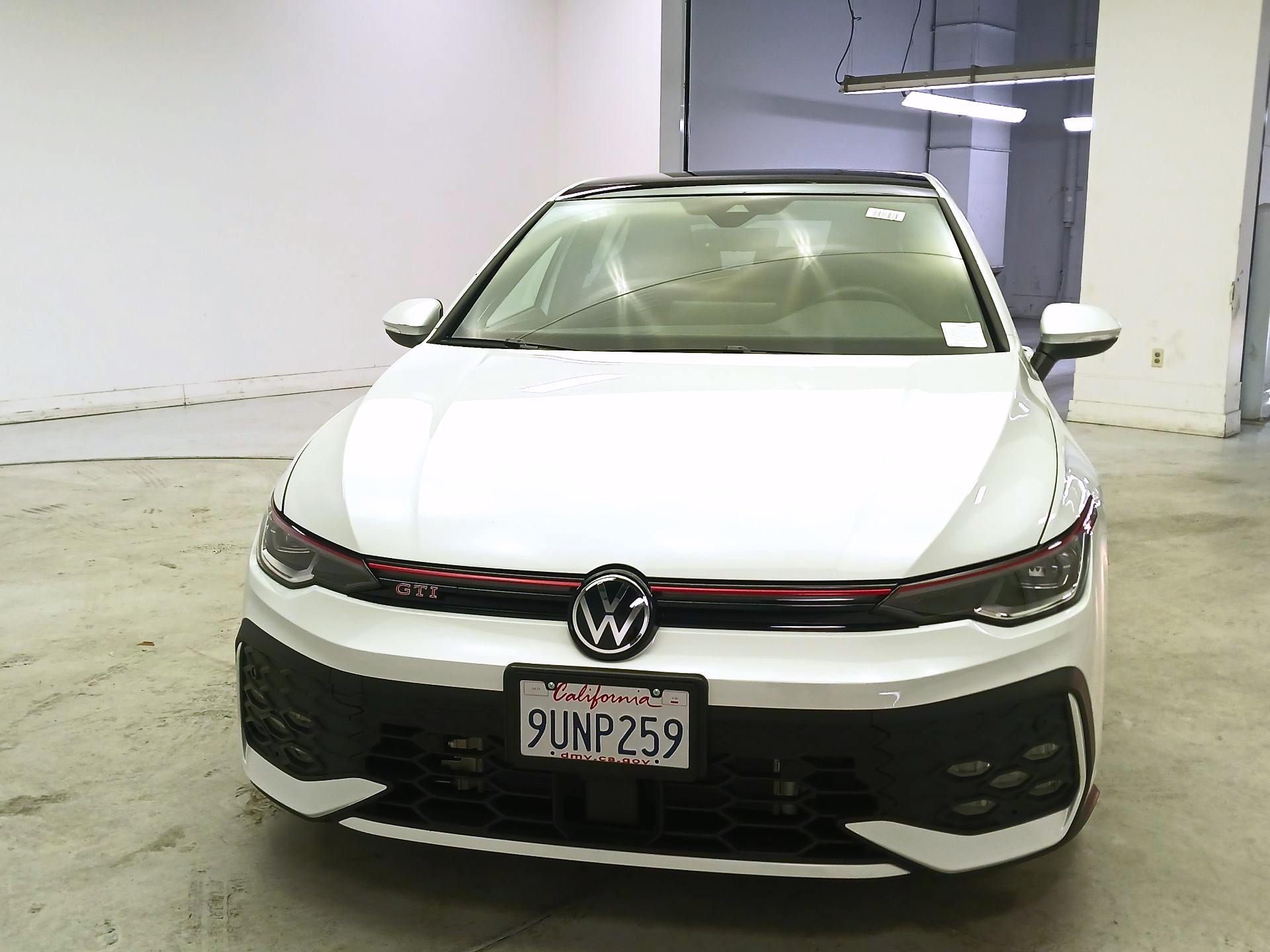 Thumbnail: 2025 Volkswagen Golf - 2