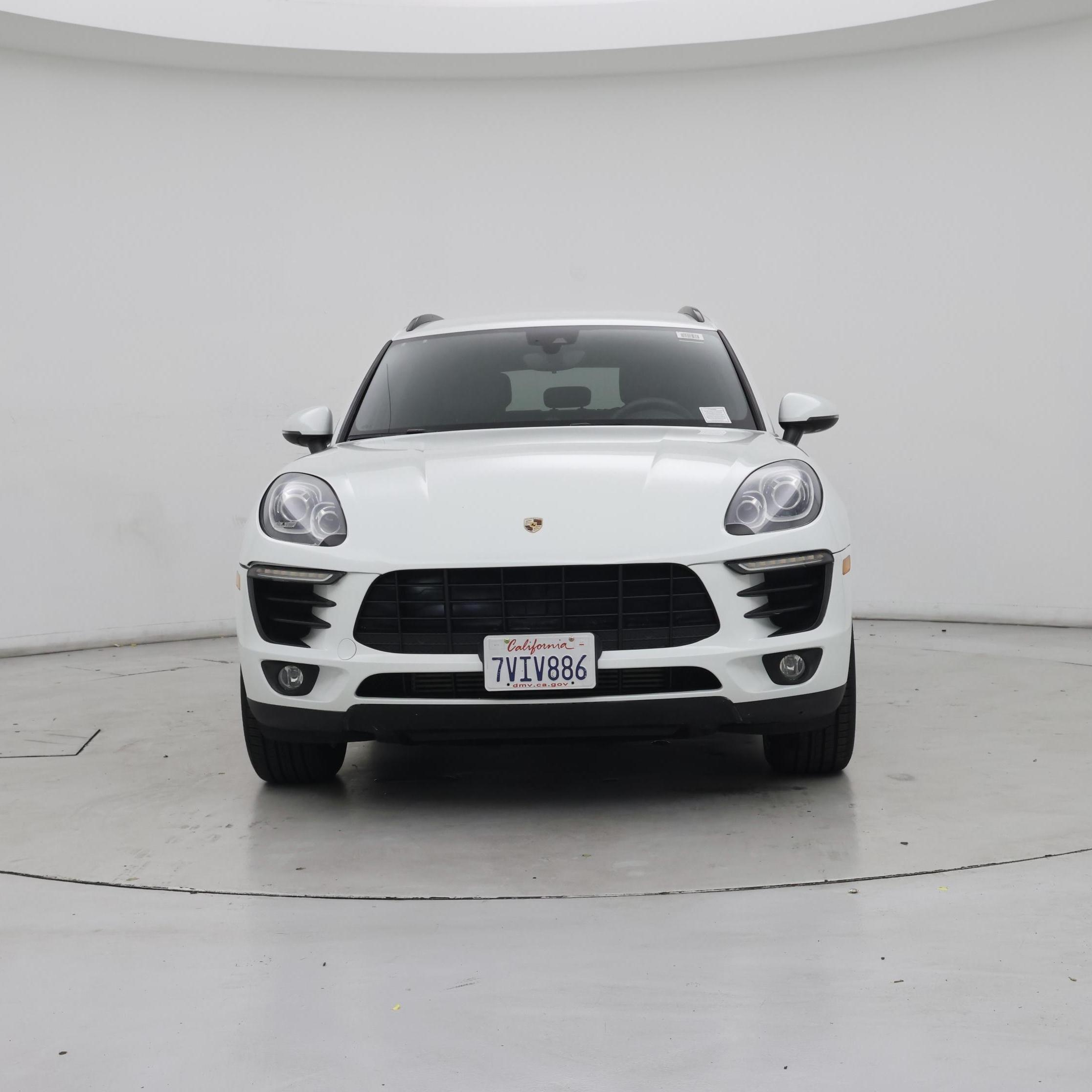 Thumbnail: 2017 Porsche Macan - 5