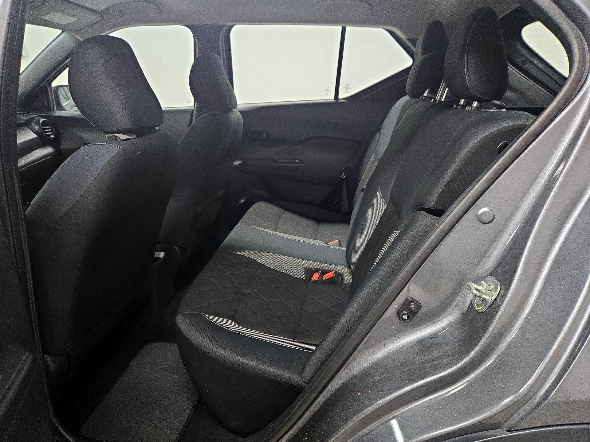 Thumbnail: 2020 Nissan Kicks - 19