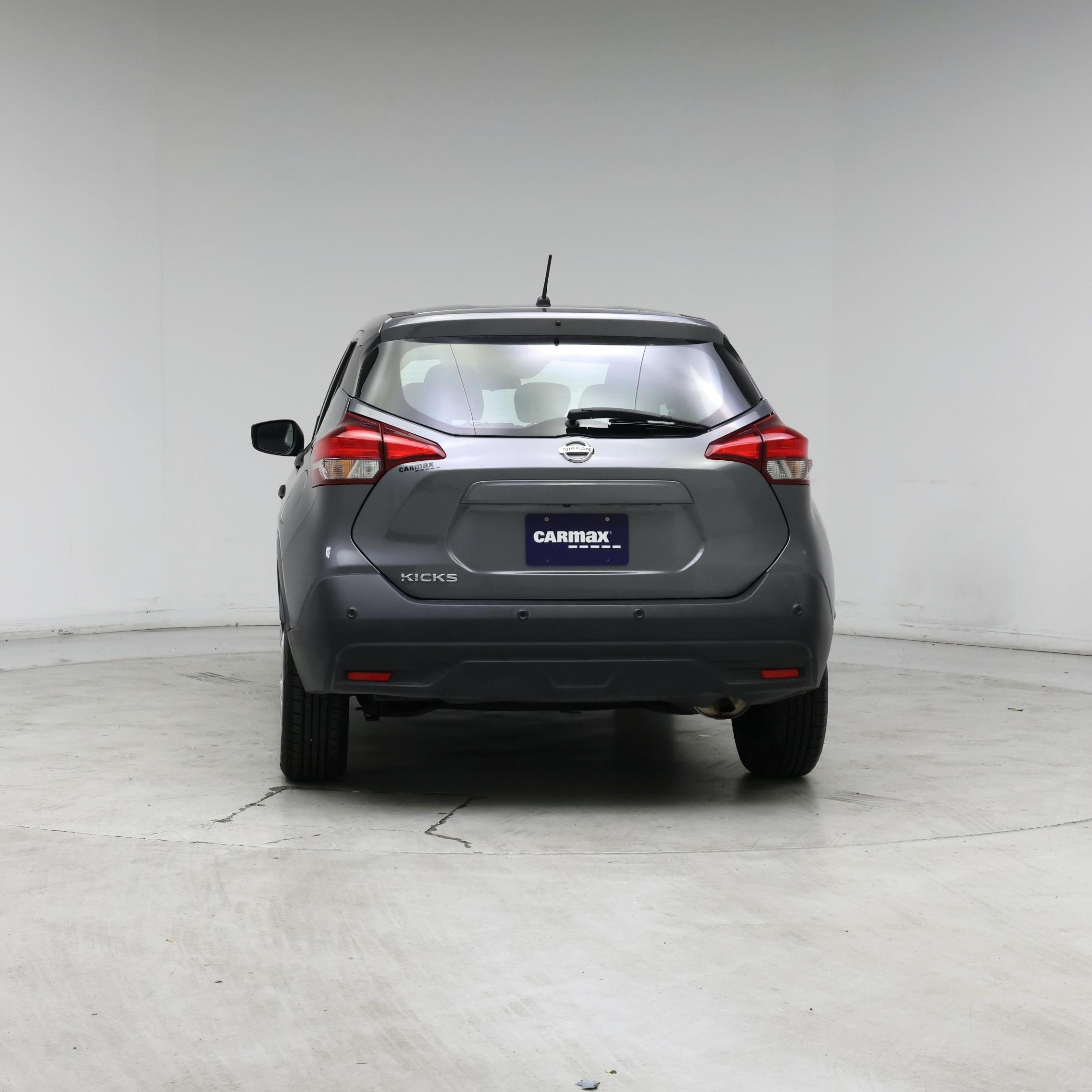 Thumbnail: 2020 Nissan Kicks - 6