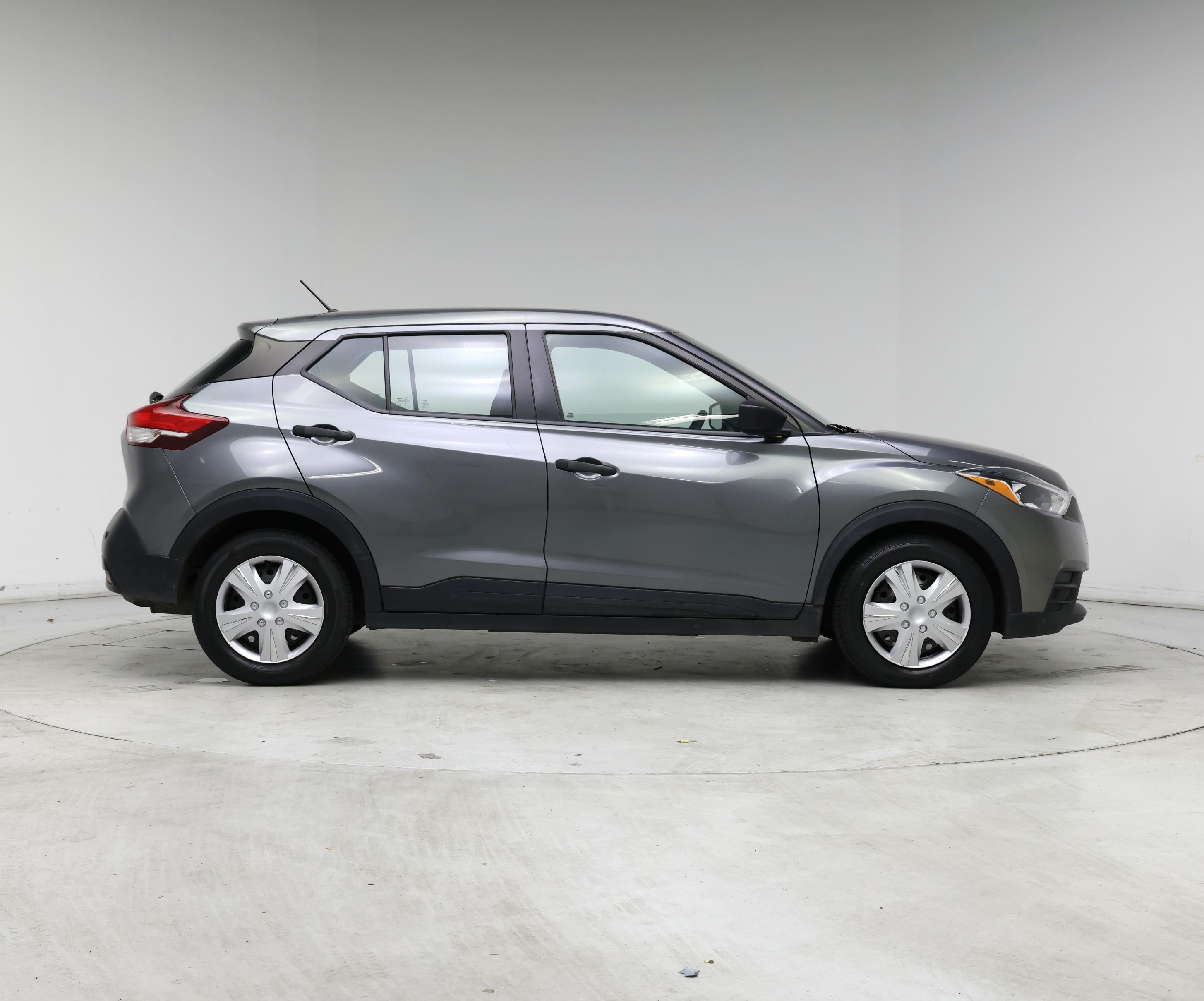 Thumbnail: 2020 Nissan Kicks - 7