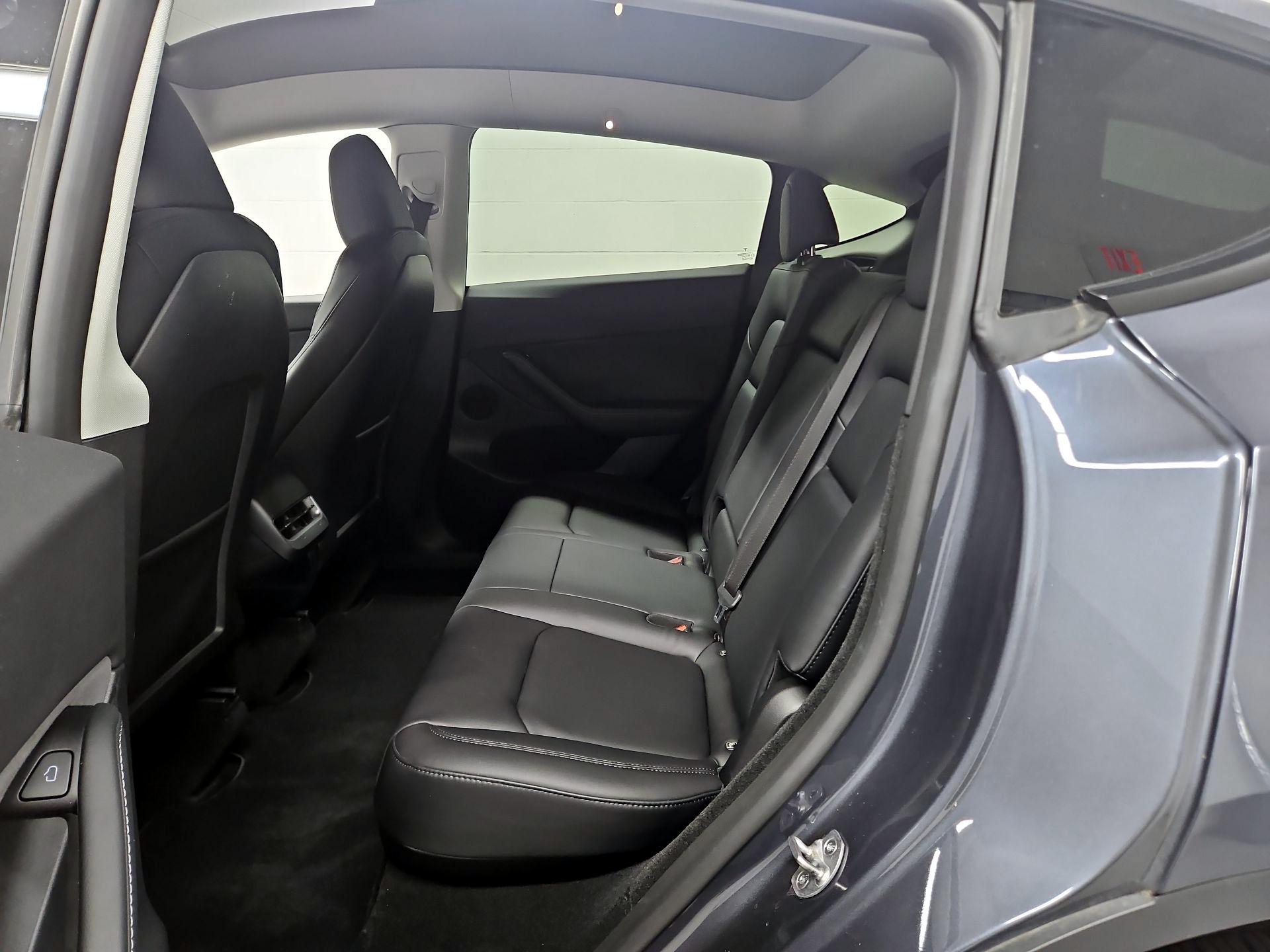 Thumbnail: 2023 Tesla Model Y - 19