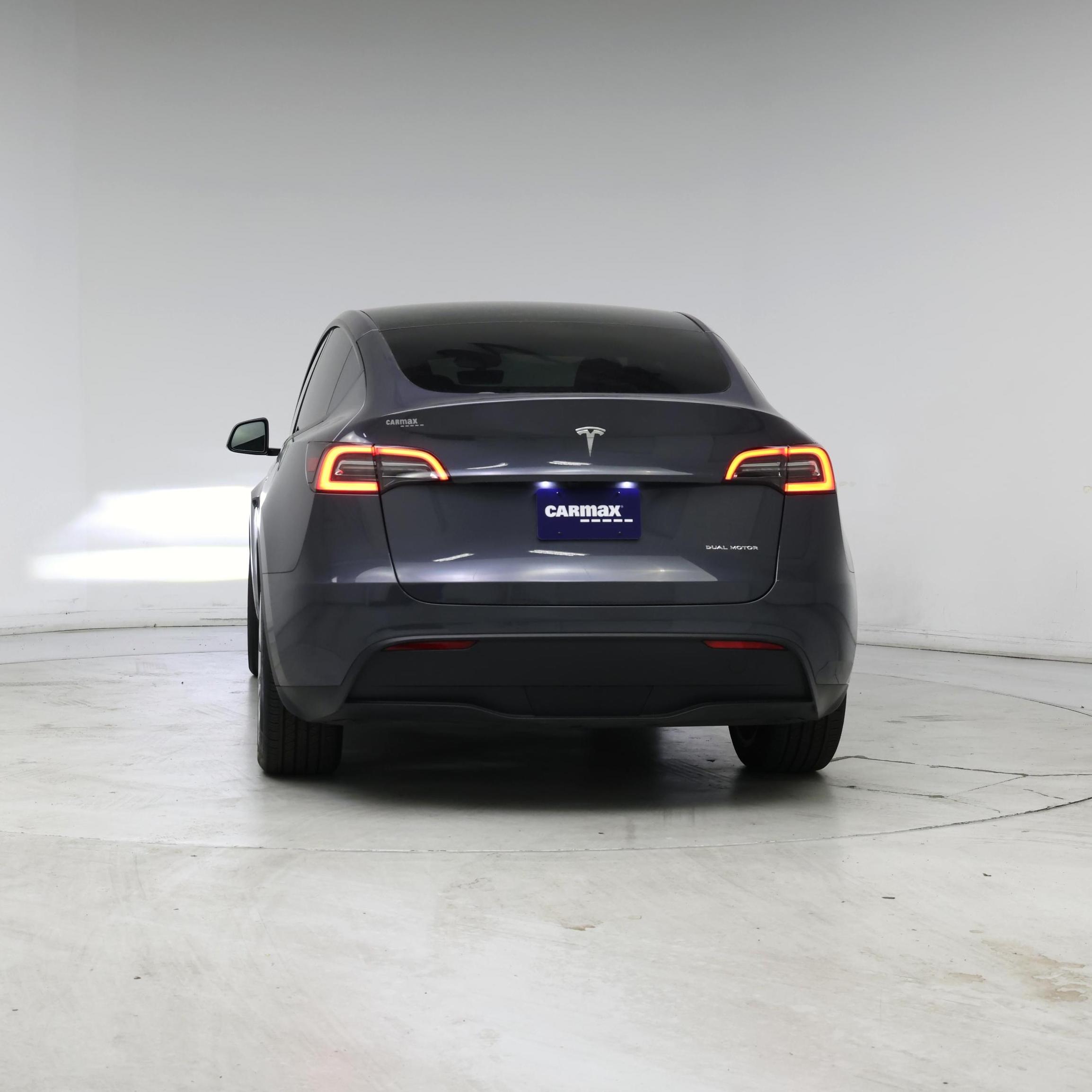 Thumbnail: 2023 Tesla Model Y - 6