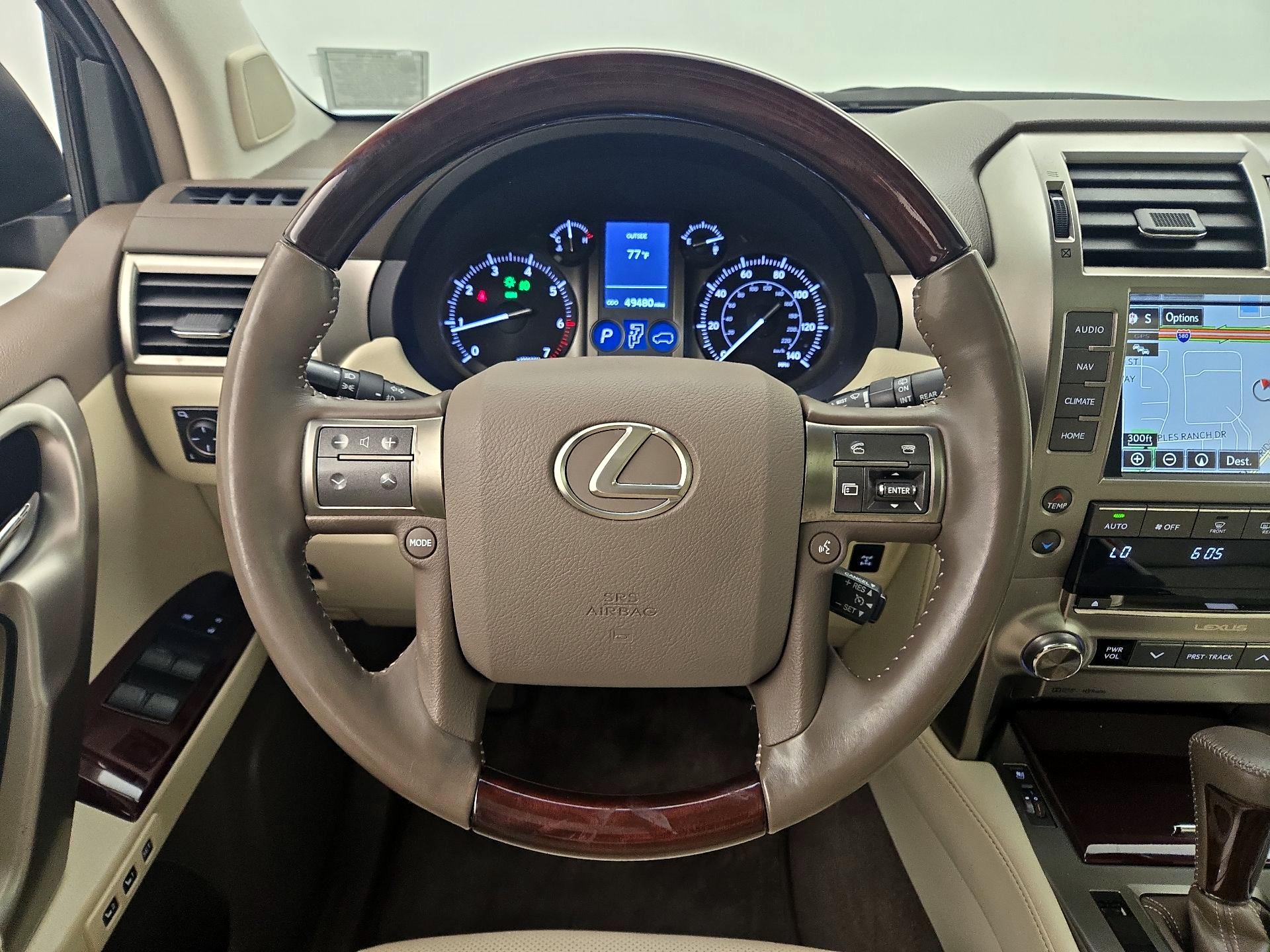 Thumbnail: 2019 Lexus GX - 10