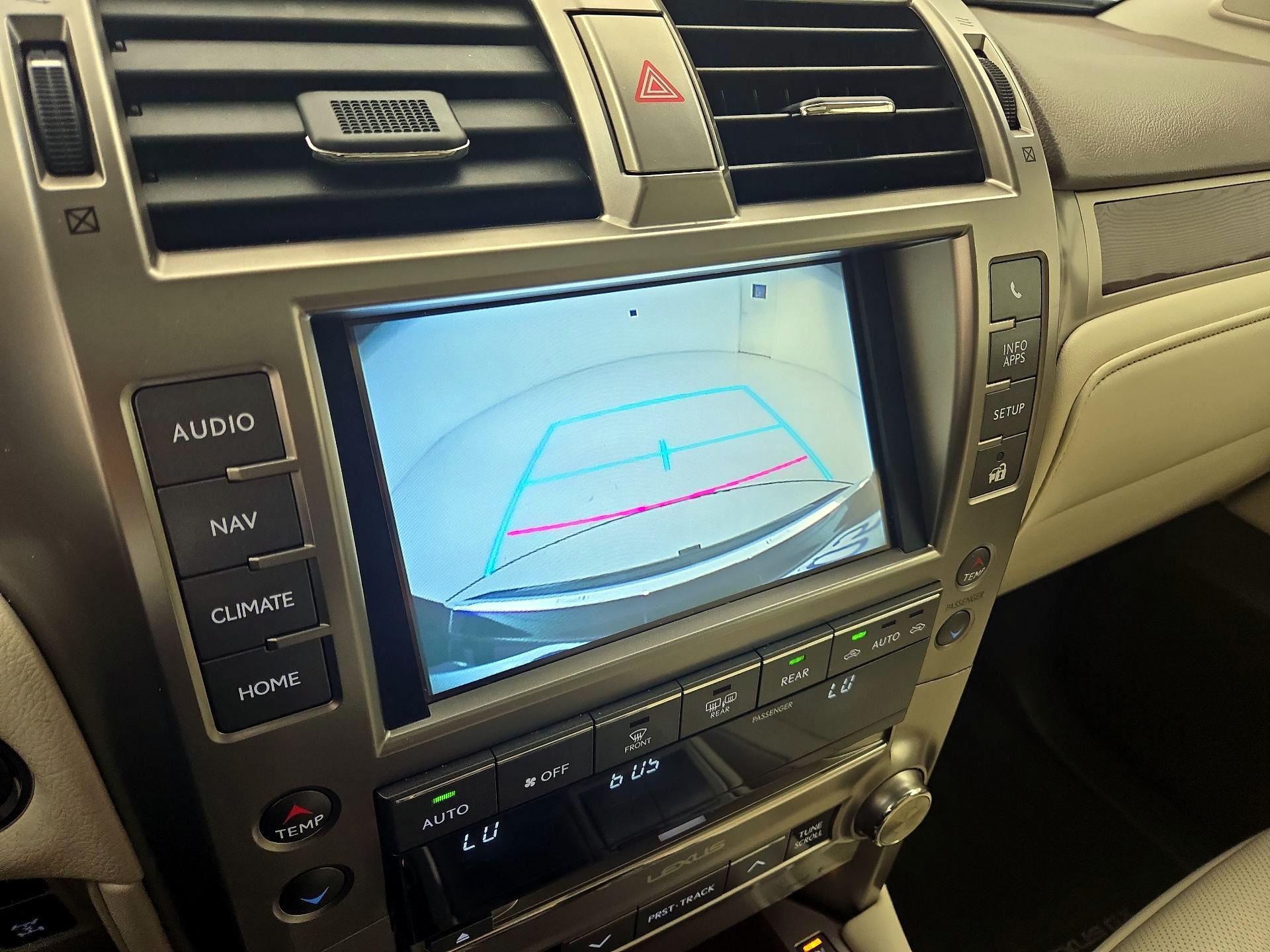 Thumbnail: 2019 Lexus GX - 15