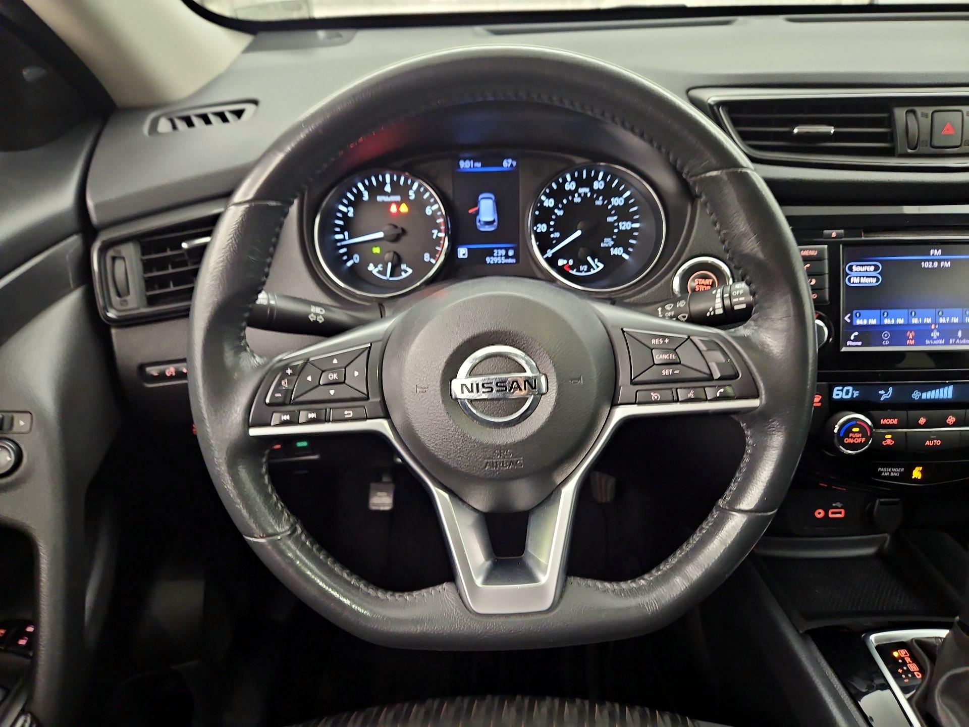 Thumbnail: 2018 Nissan Rogue - 10