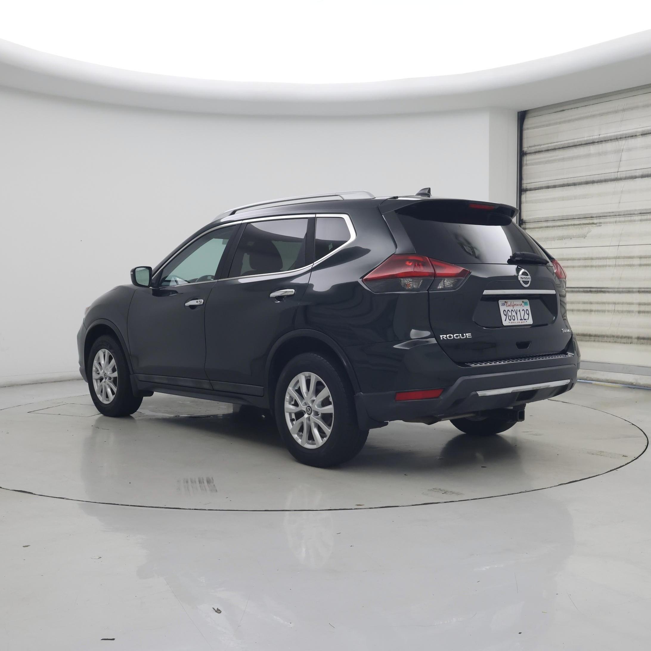 Thumbnail: 2018 Nissan Rogue - 2