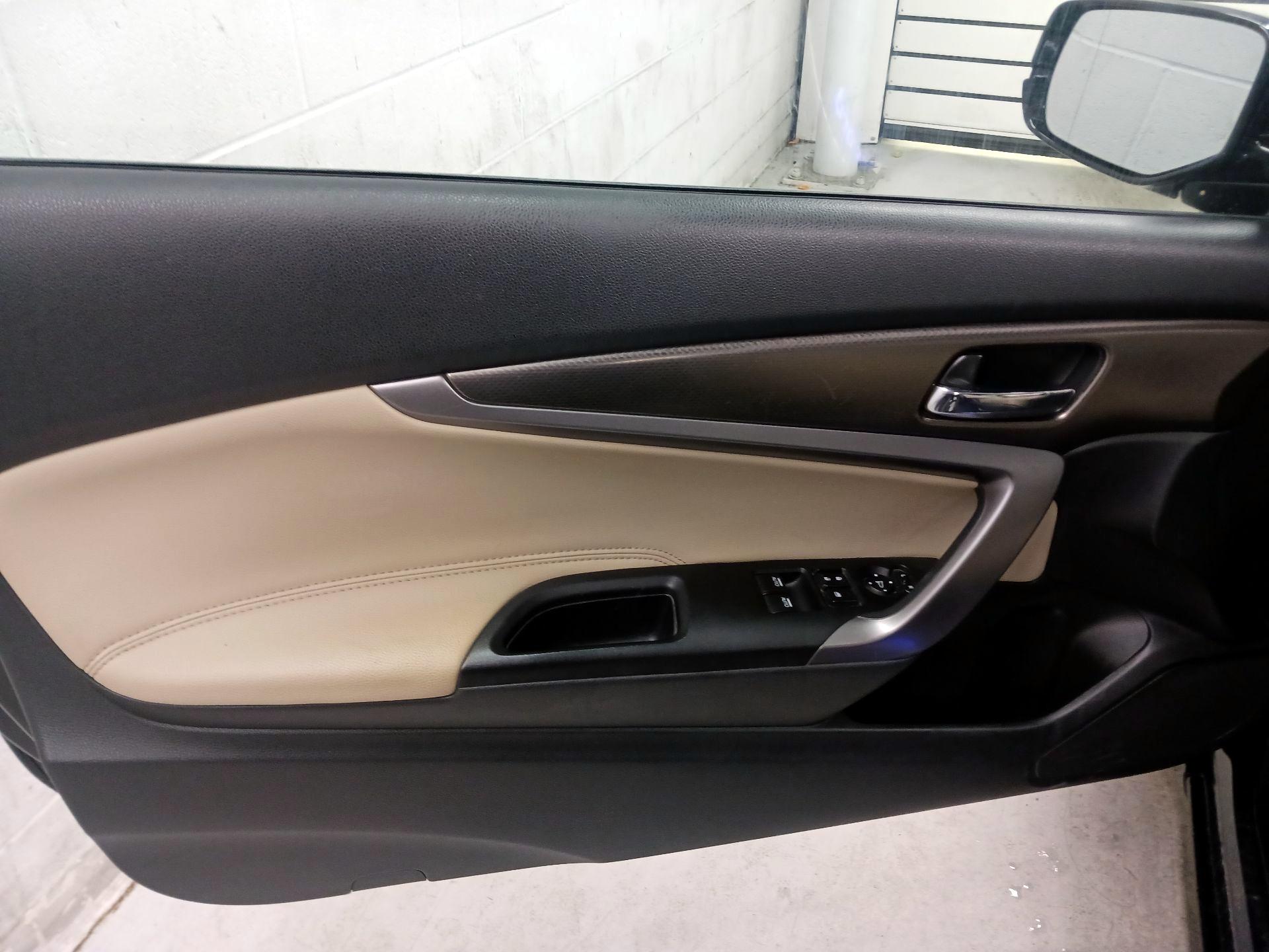 Thumbnail: 2016 Honda Accord - 10