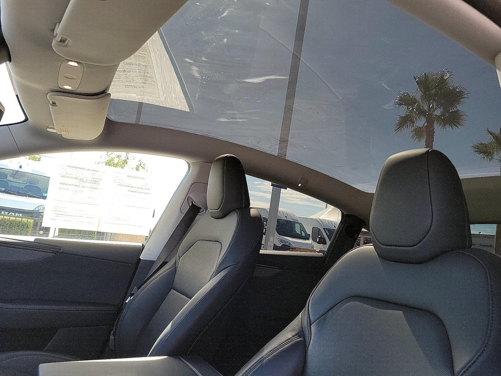 Skylight(s) & Overhead Airbags