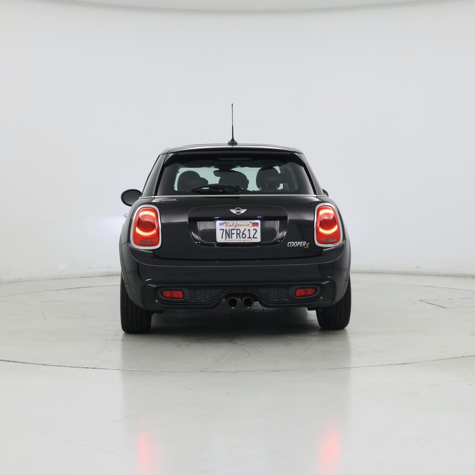 Thumbnail: 2015 MINI Cooper Hardtop - 6